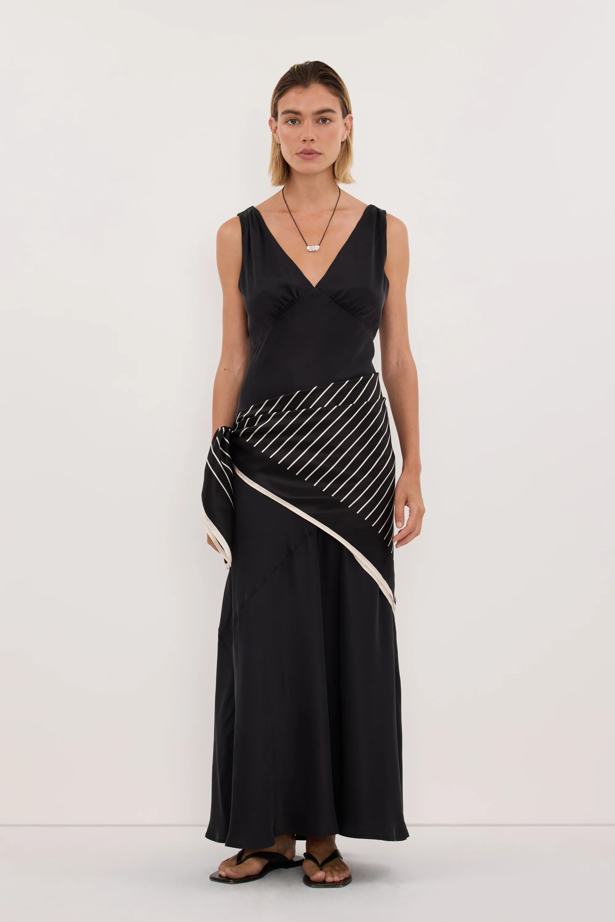 ADRIENNE BLACK SILK PRINT SCARF