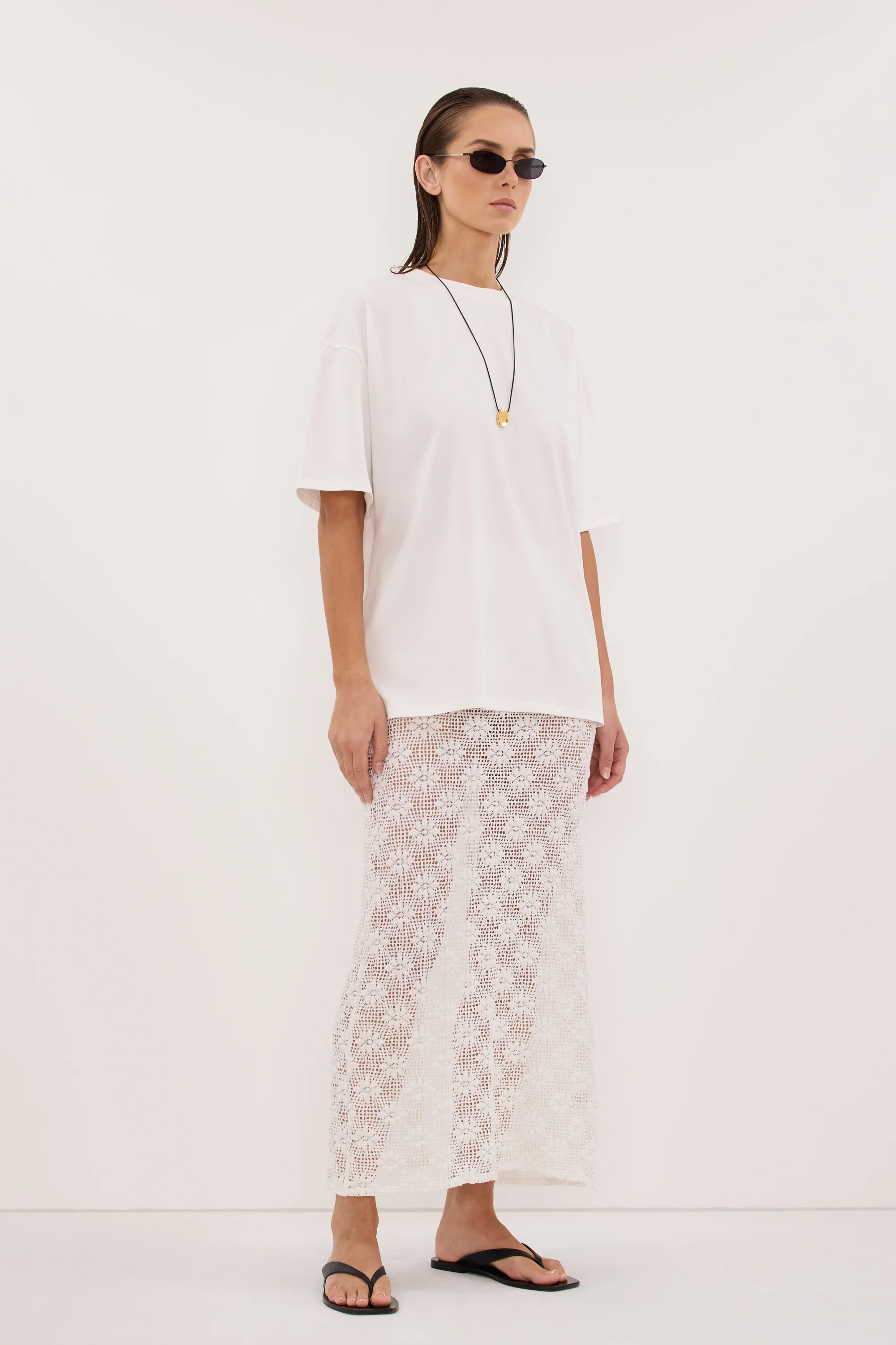 AGNES WHITE CROCHET COLUMN MIDI SKIRT - Image 3