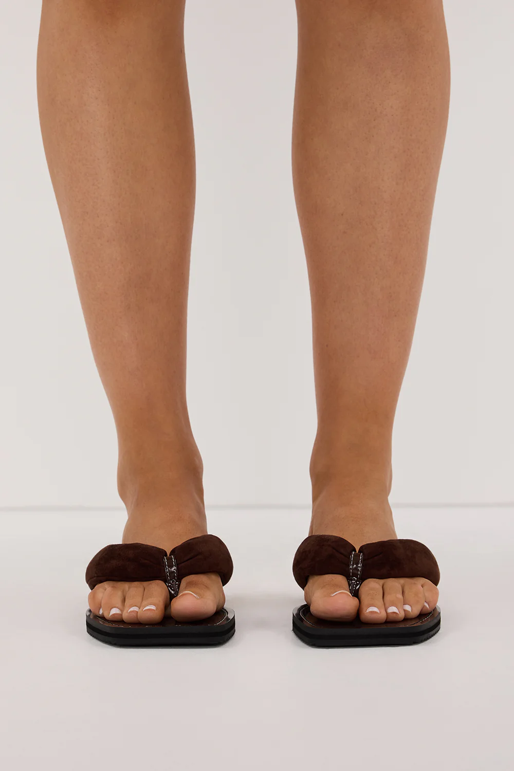 ALIAS MAE CHASE CHOC SANDAL - Image 3