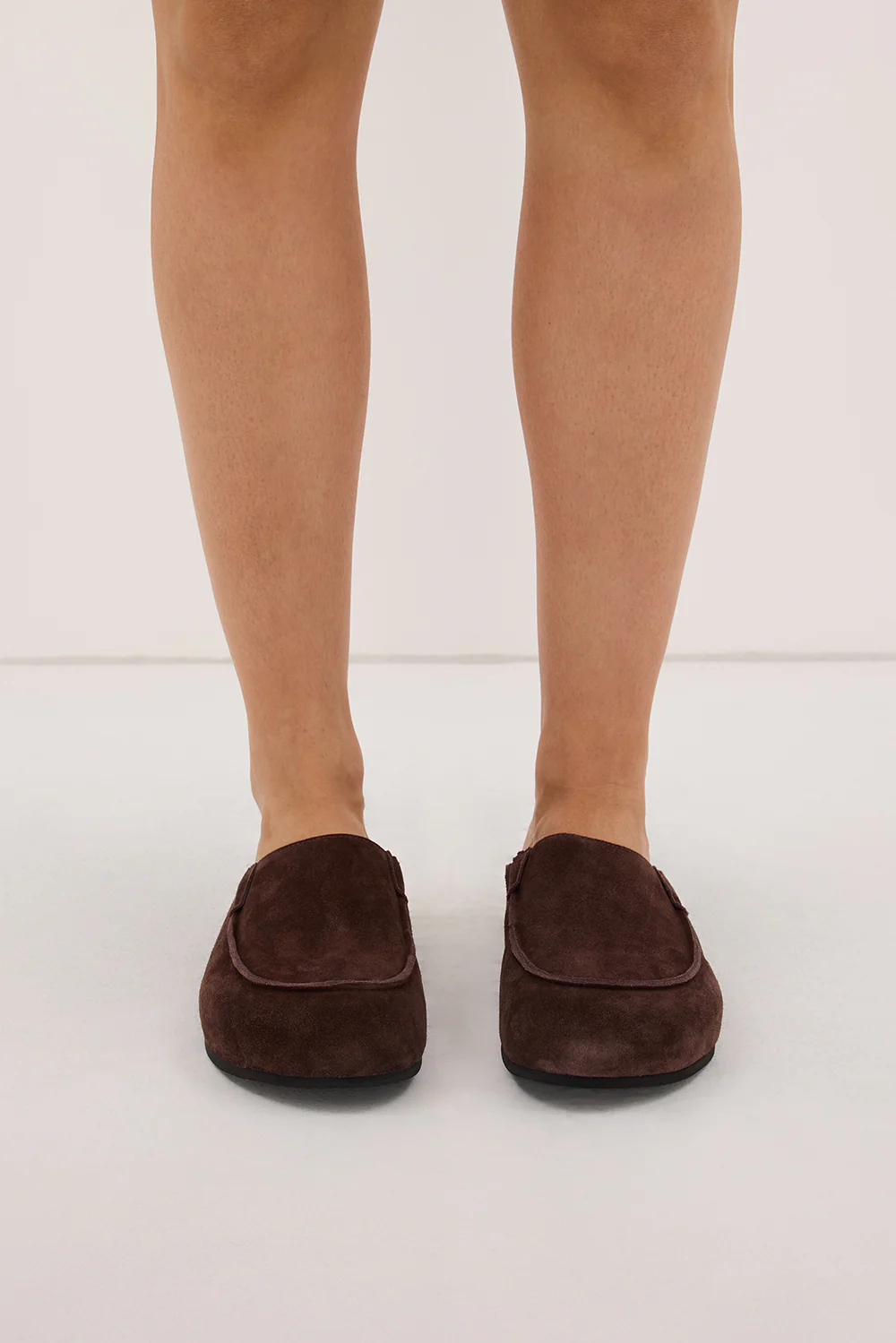 ALIAS MAE SHAAN FLAT CHOCOLATE SUEDE - Image 3