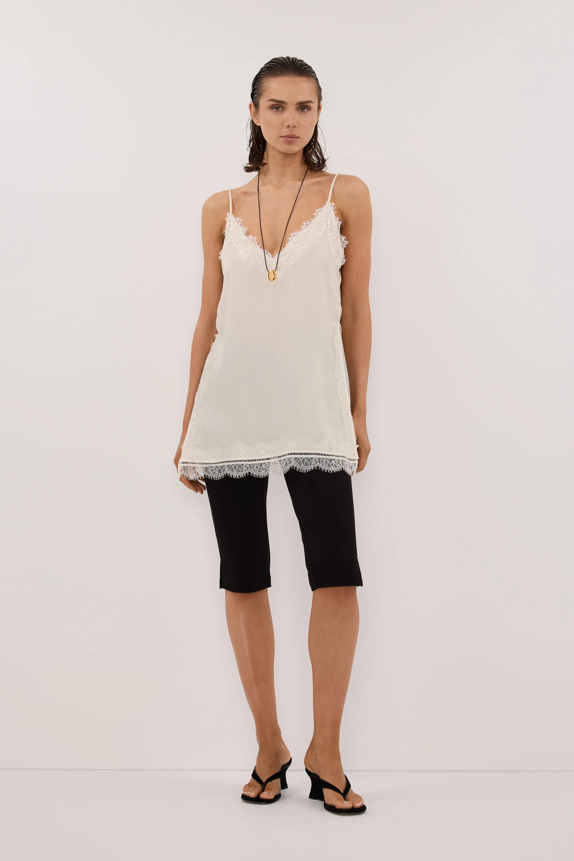 ANDREA SANDSTONE SLEEVELESS LACE CAMI TOP - Image 7