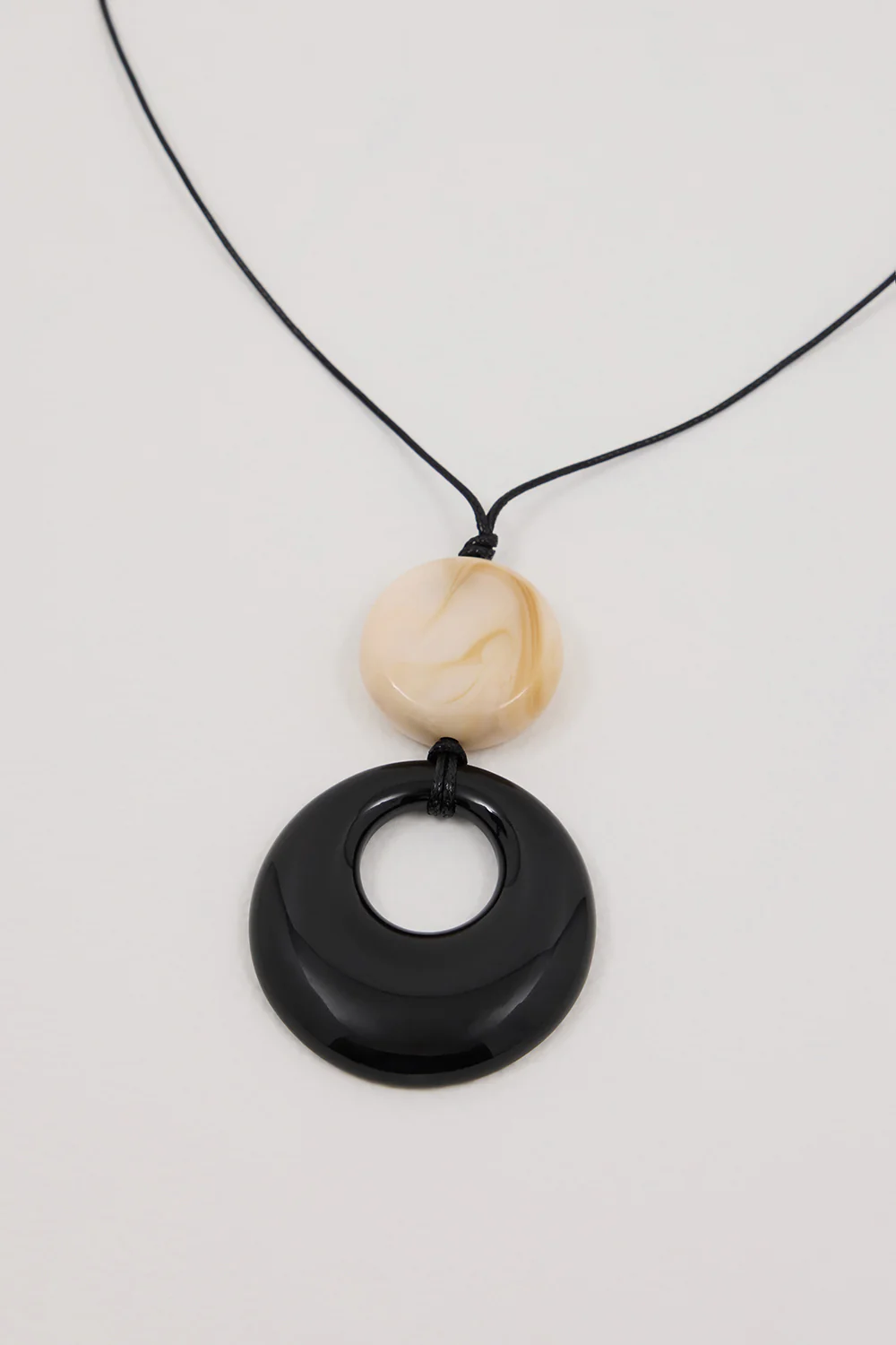 ANNA ROSSI ALBA BLACK NECKLACE - Image 3