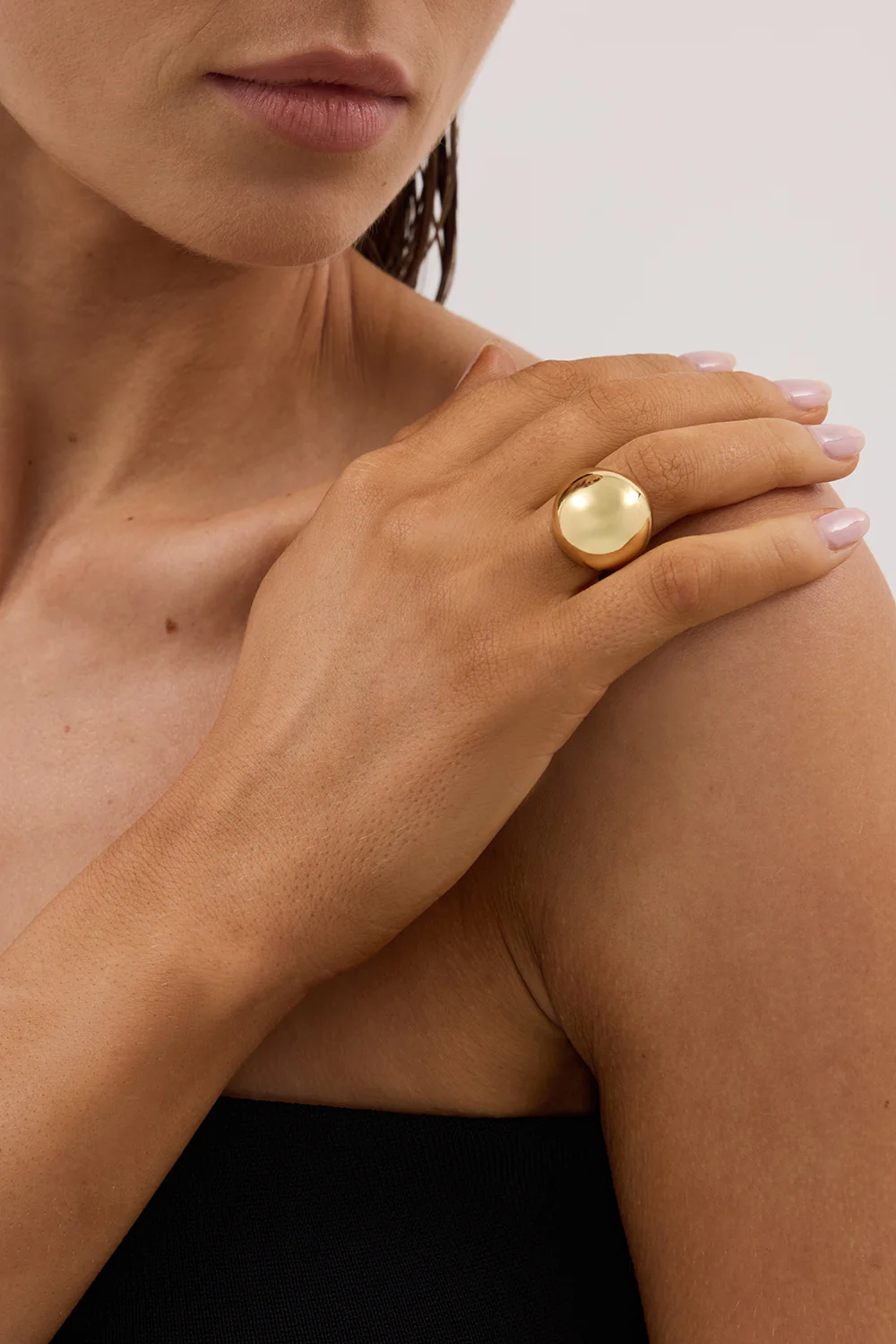 ANNA ROSSI CURVATURE GOLD RING - Image 2