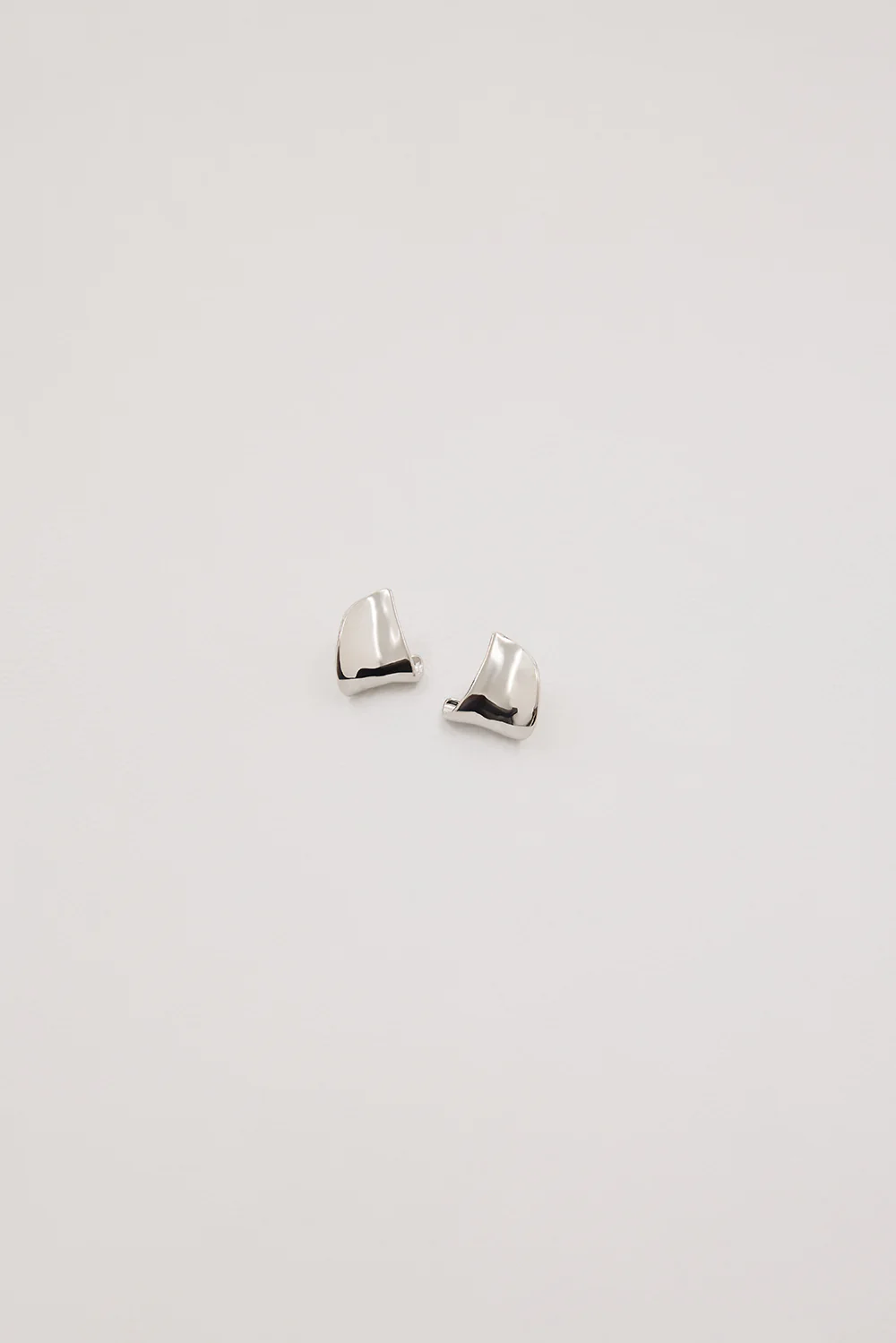 ANNA ROSSI VEIL EARRING RHODIUM SILVER