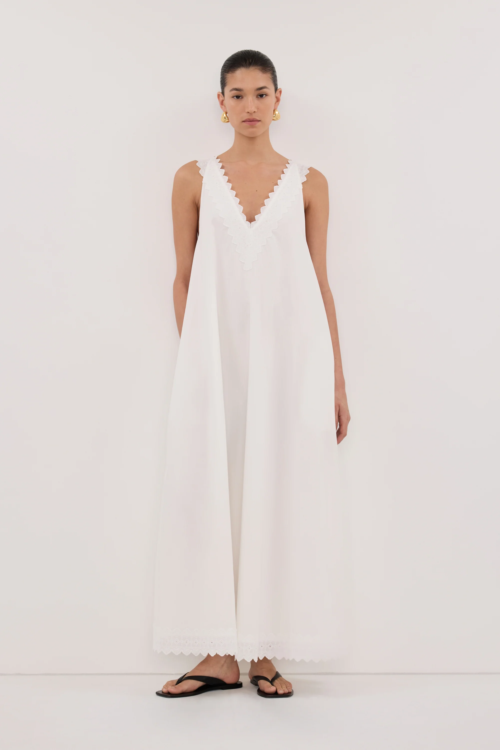 ANNABEL WHITE SLEEVELESS V NECK MIDI DRESS