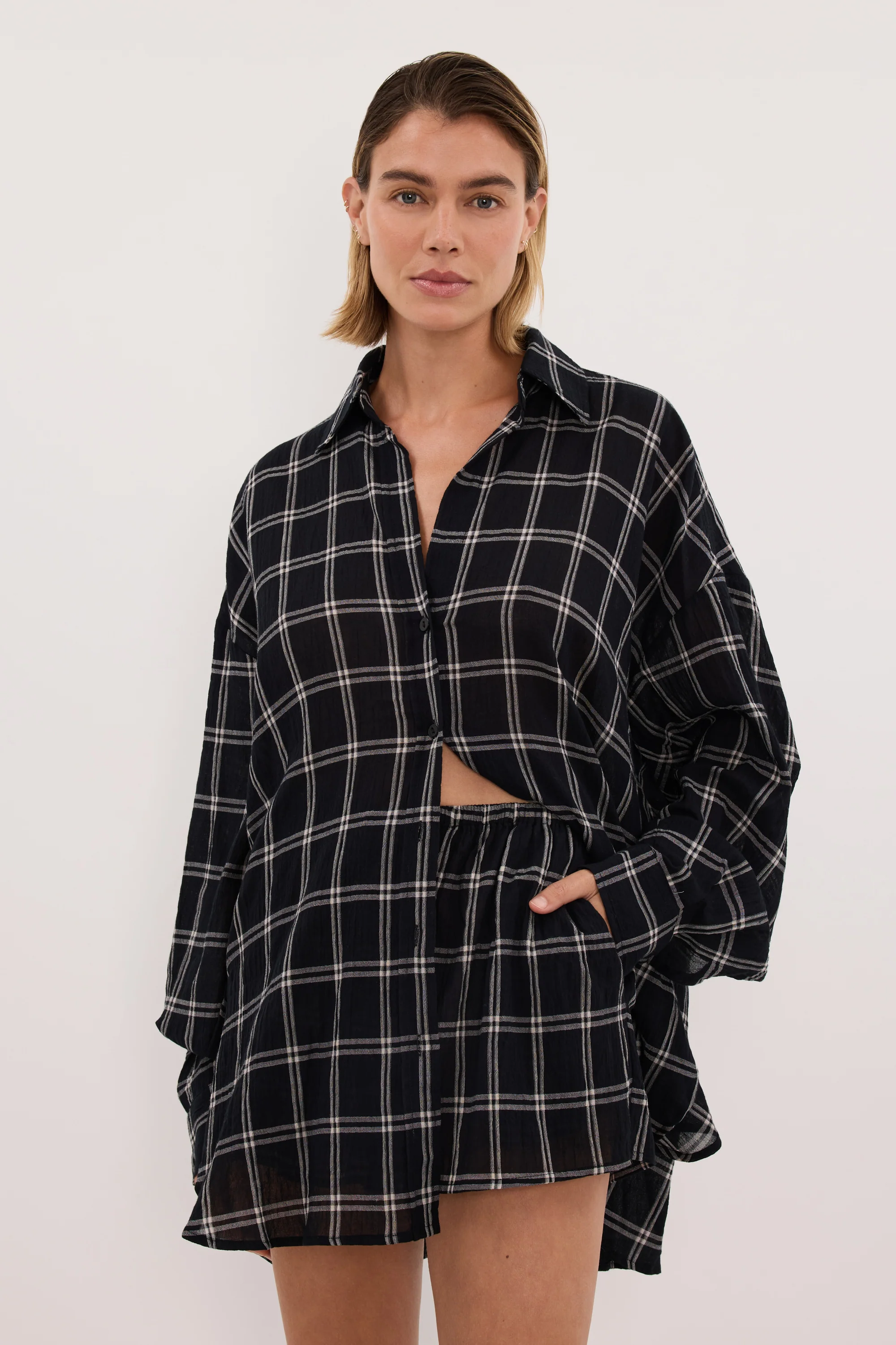 ANNALISE BLACK LONG SLEEVE CHECK SHIRT - Image 3
