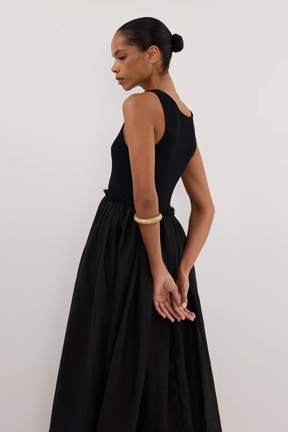 APRIL BLACK HYBRID KNIT MIDI DRESS - Image 7
