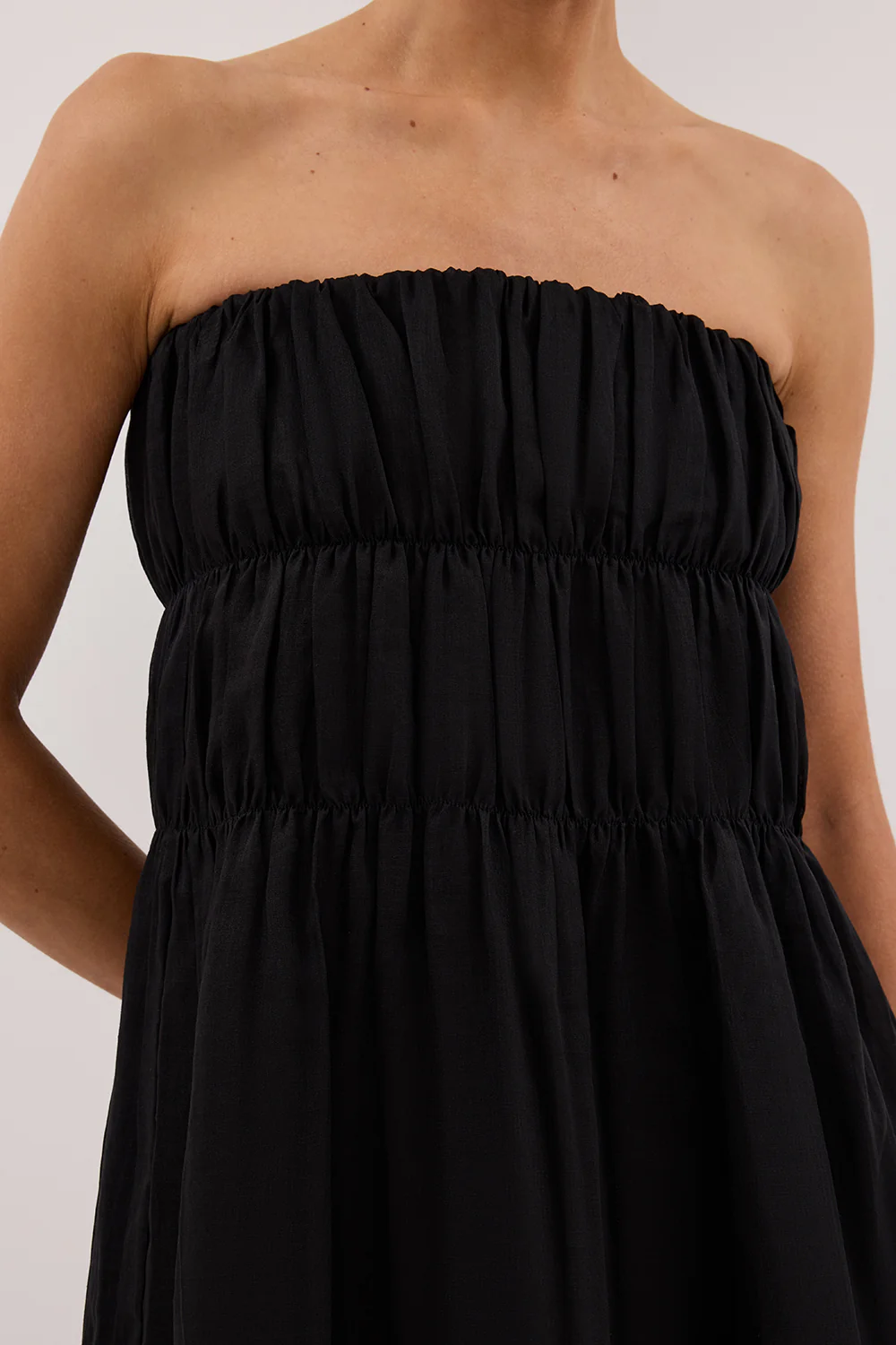 ARTIE BLACK RAMIE STRAPLESS TOP - Image 5
