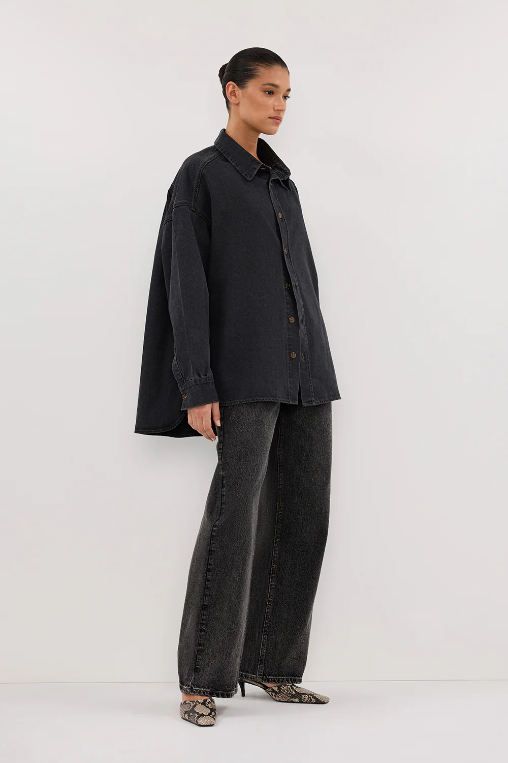 ASHTON WASHED BLACK OVERSIZED DENIM SHIRT - Image 3