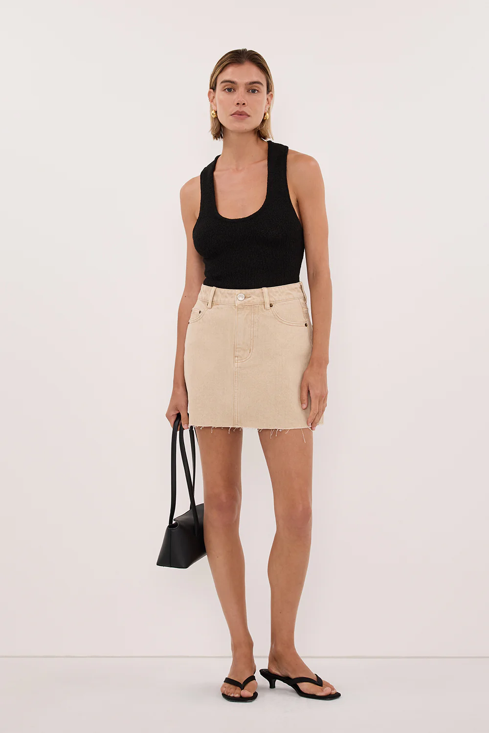 ASPEN BLACK SLEEVELESS RACER KNIT TOP