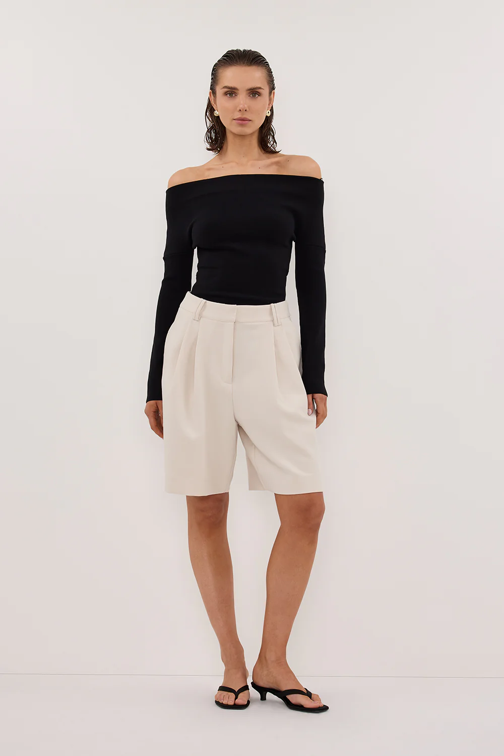 ASTRID BLACK LONG SLEEVE KNIT TOP