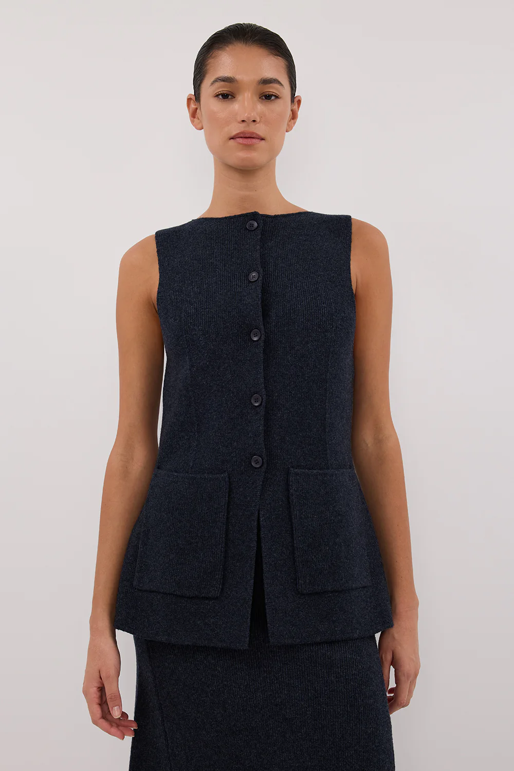 AVA INK LONGINE KNIT VEST - Image 2