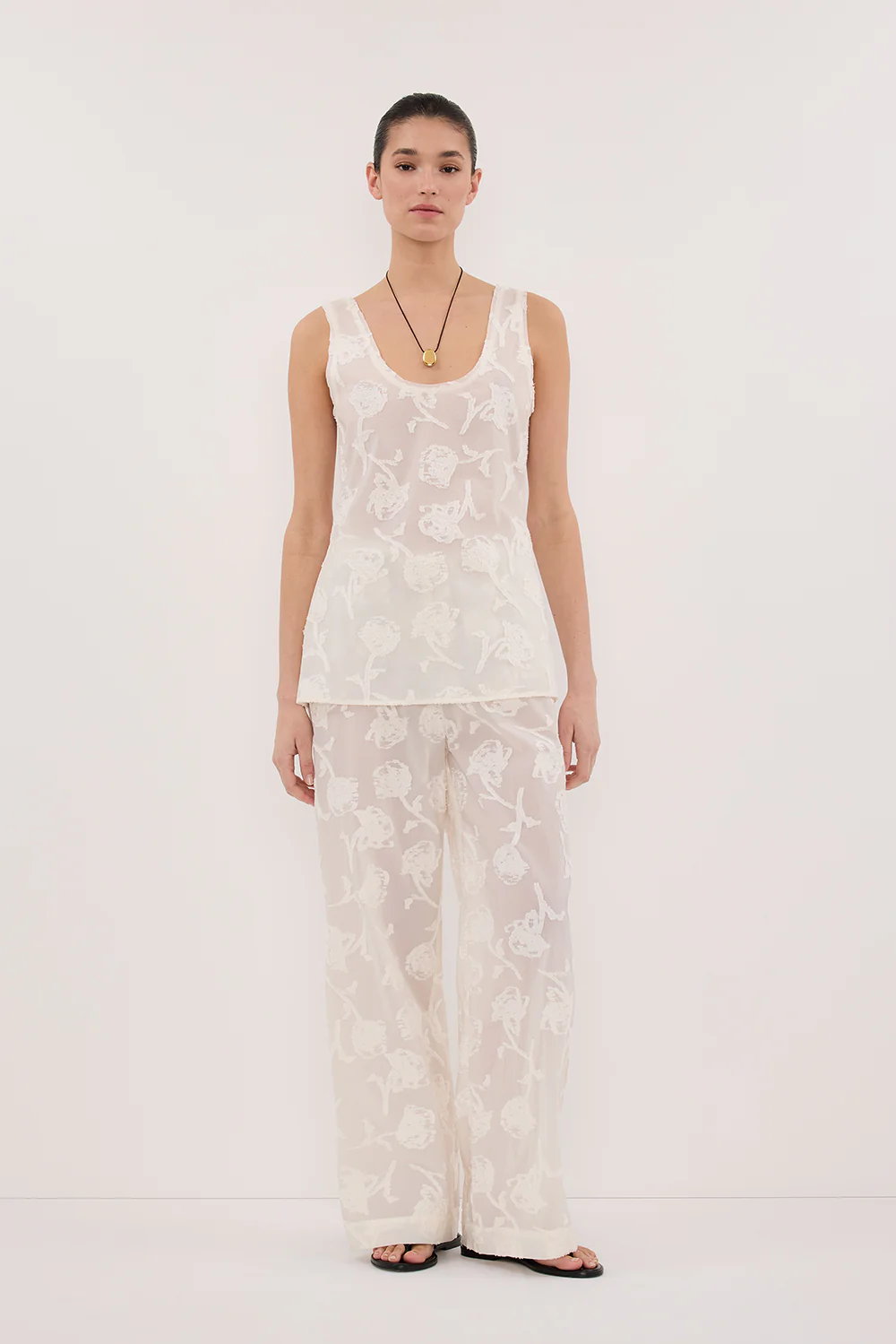 AZALEA OFF WHITE JACQUARD CAMI TOP