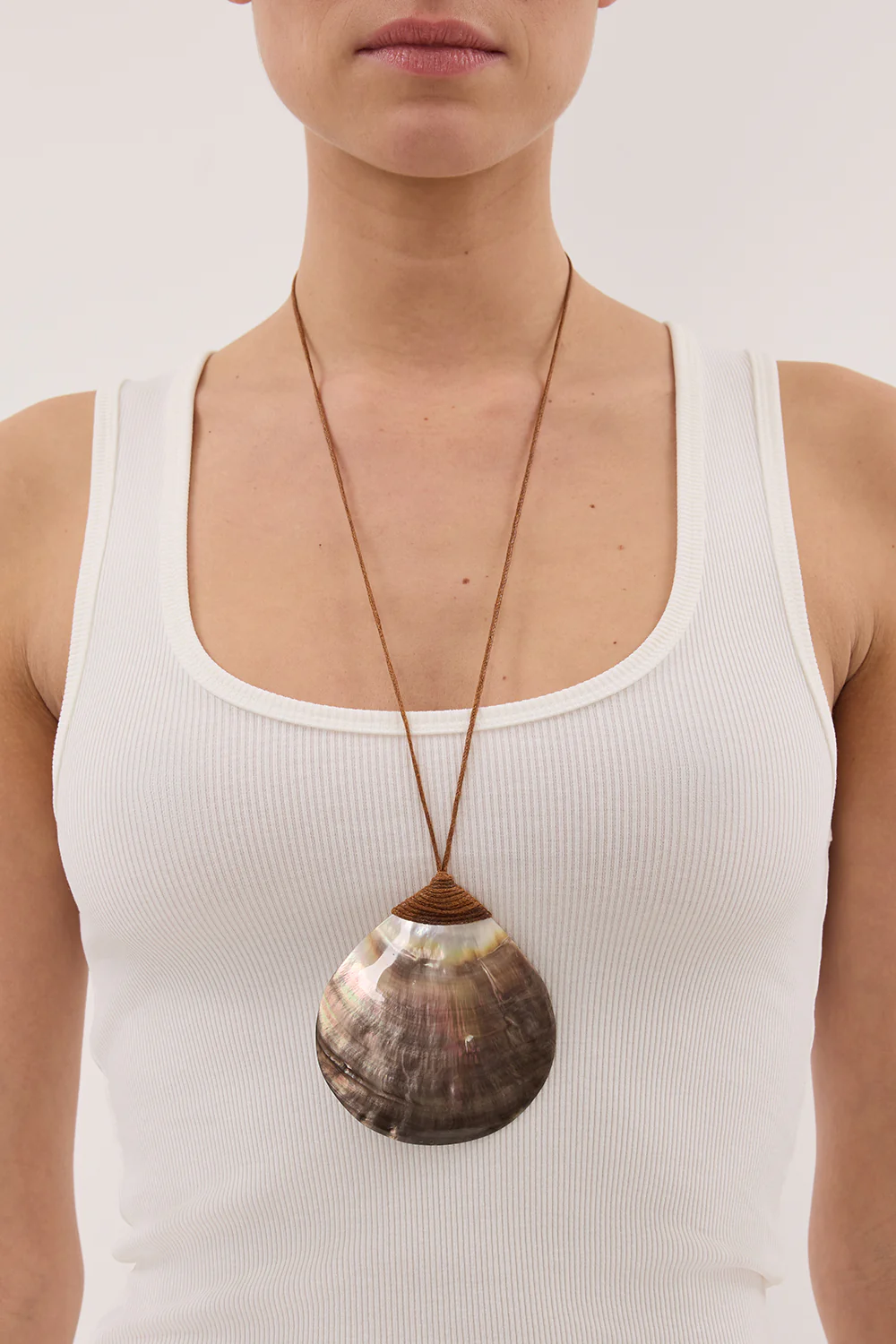 BALI TAILOR LA PAREO IVORY NECKLACE - Image 2