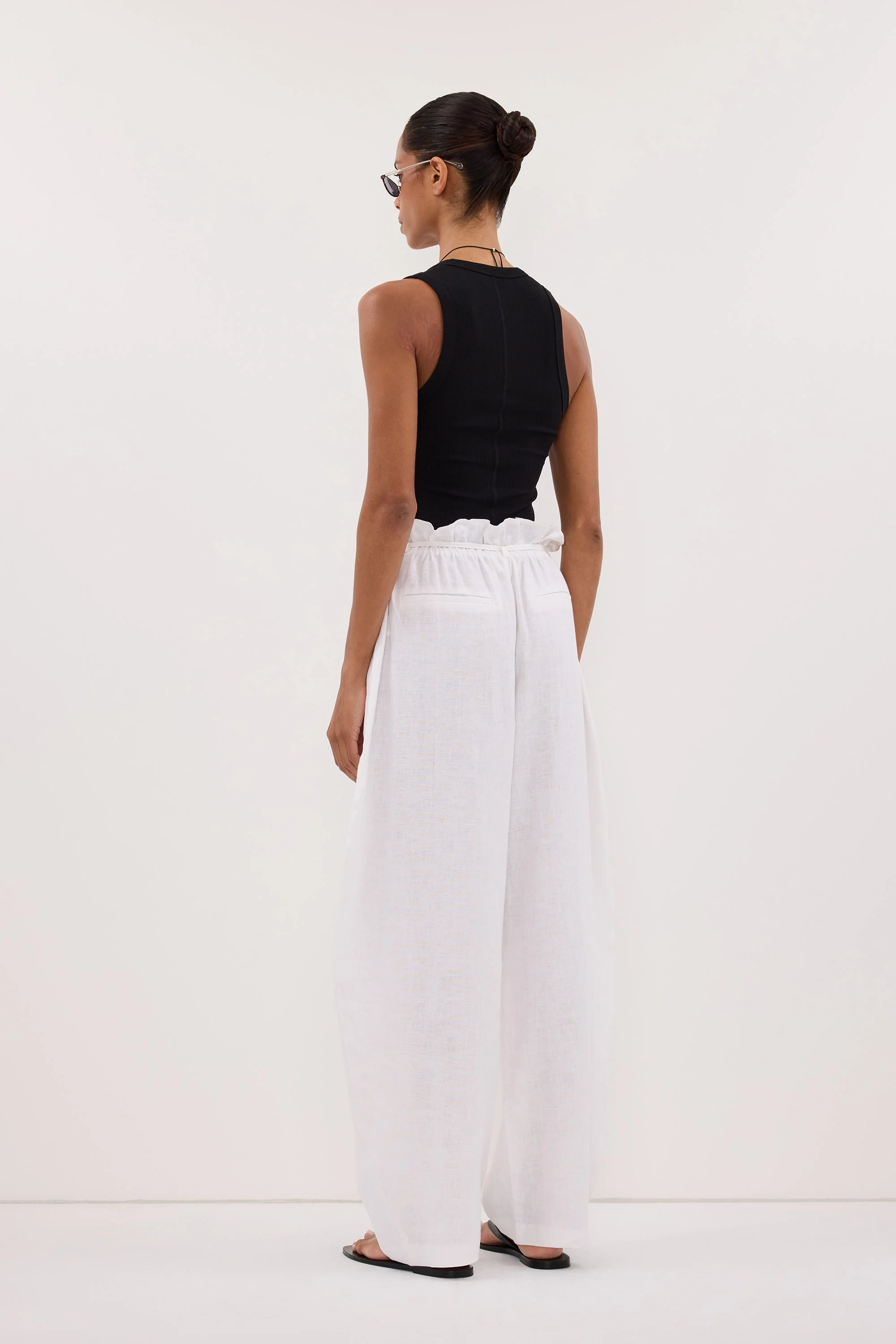 BLAISE WHITE LINEN PAPERBAG PANT - Image 4