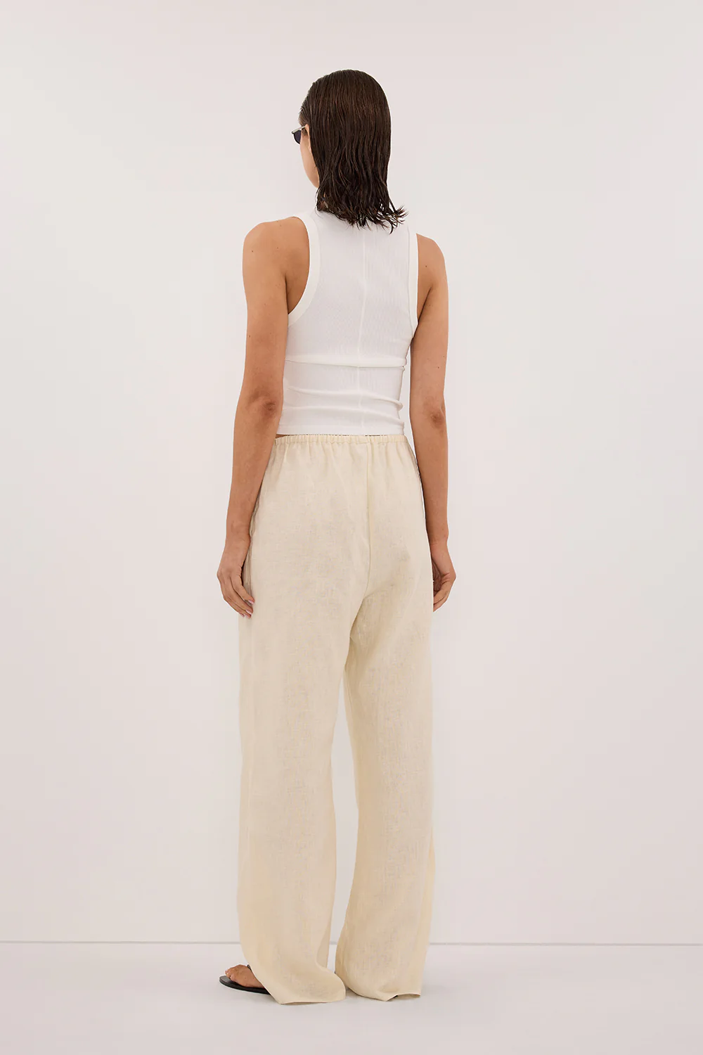 CARLA STRAW DRAWSTRING LINEN PANT - Image 4