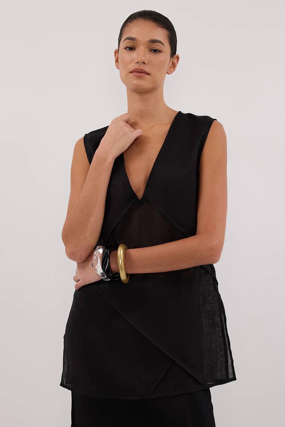 CARMEL BLACK RAMIE V NECK TOP - Image 6