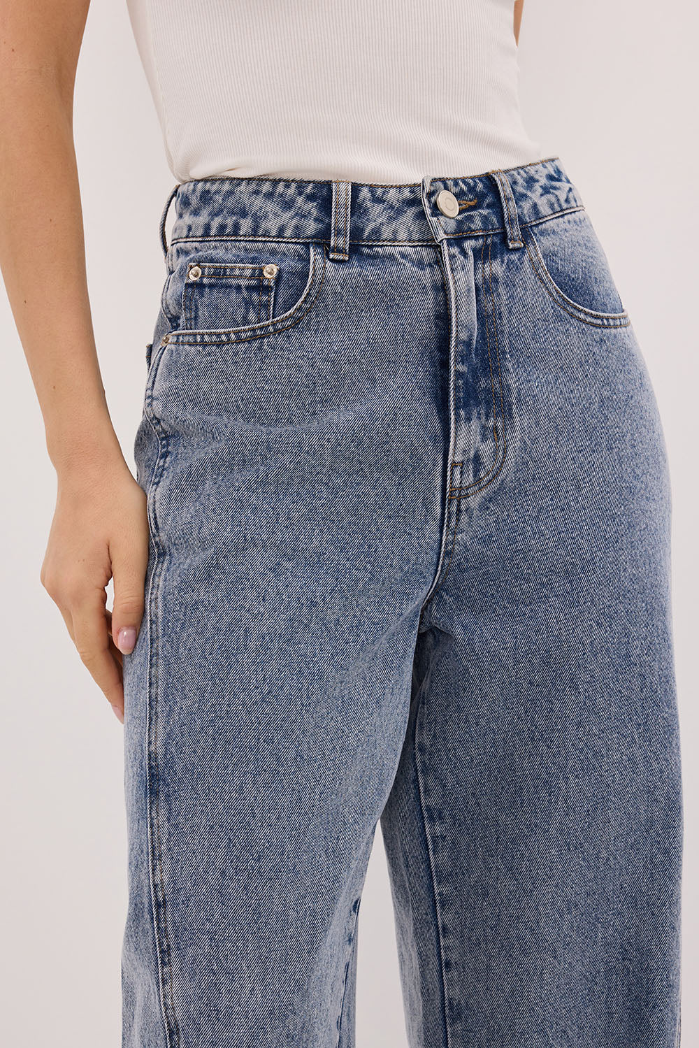 CARSON MID BLUE WIDE LEG JEAN - Image 5