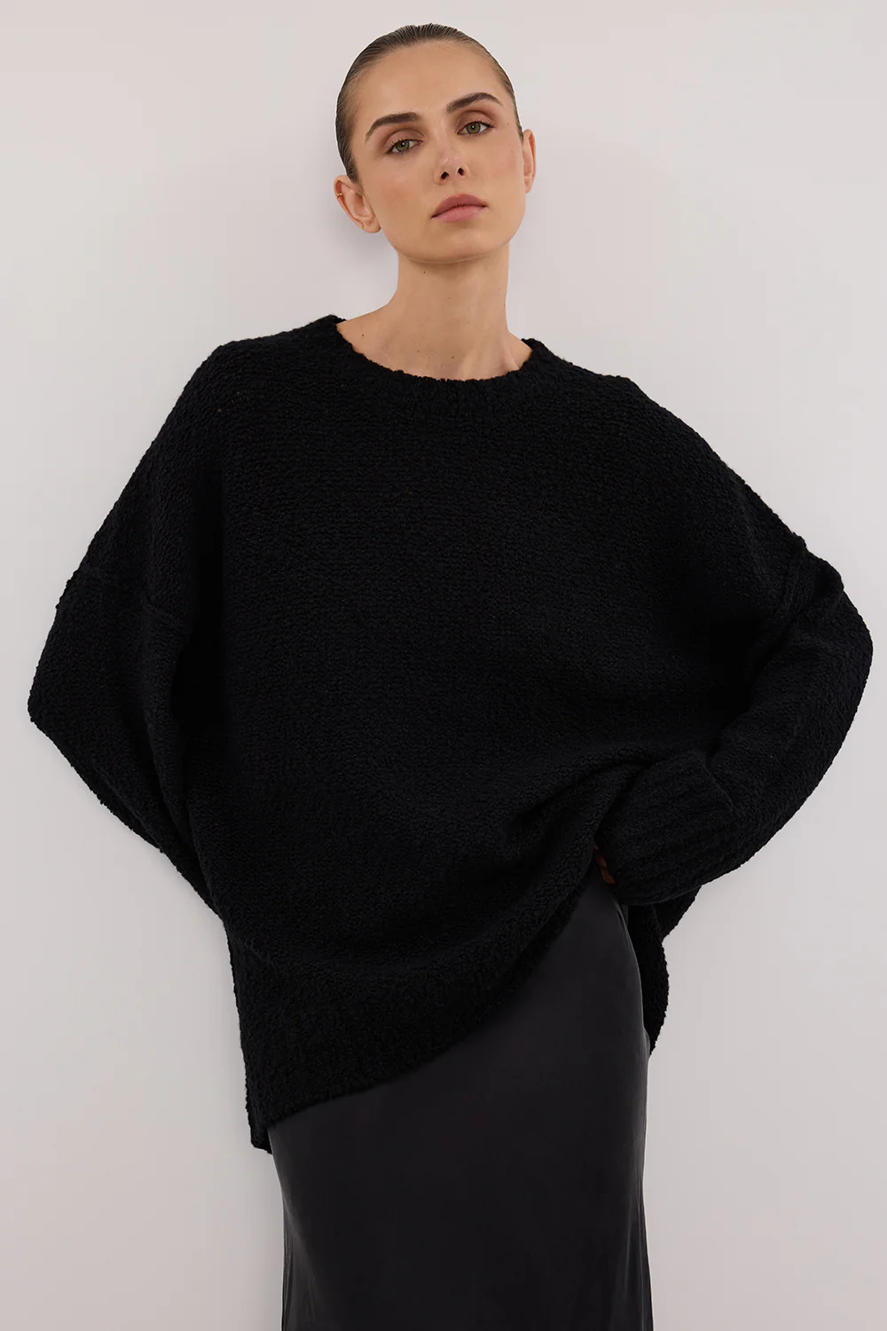 CICI BLACK LONGLINE JUMPER - Image 2