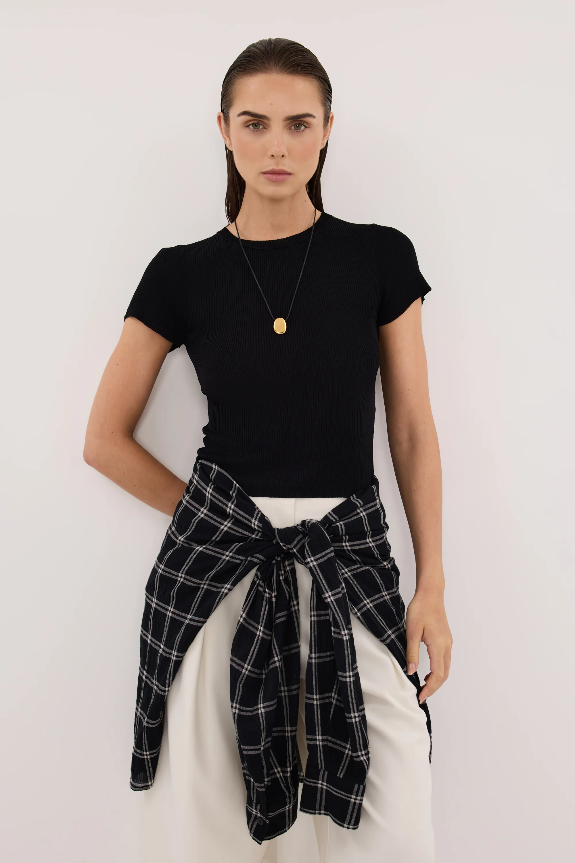 CLO BLACK RIBBED BABY TEE - Image 2