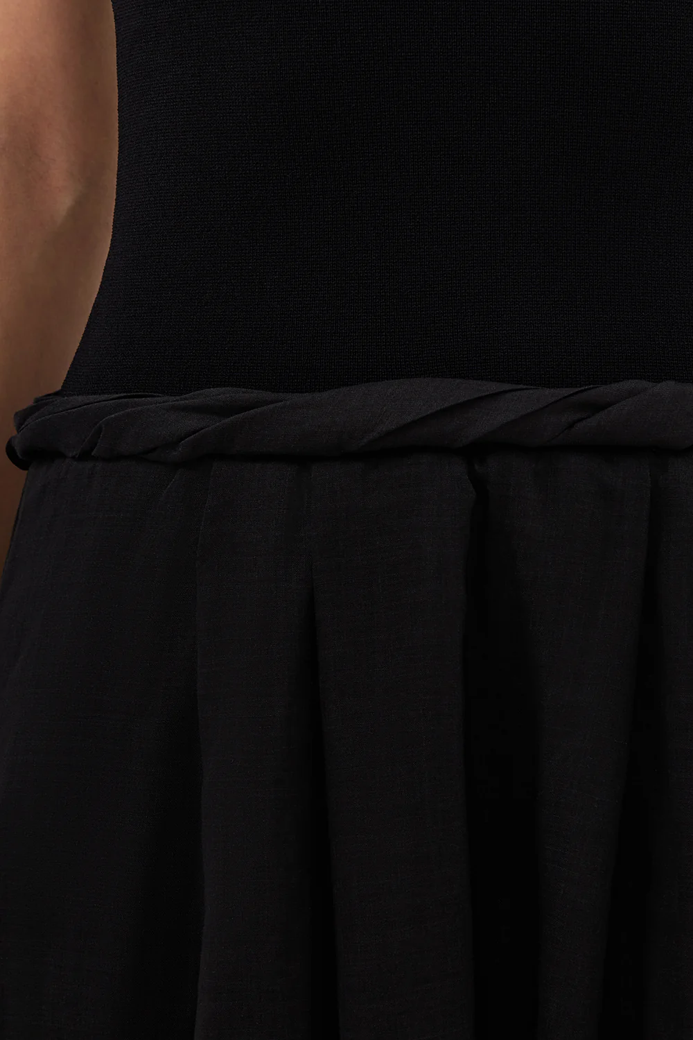 COCO BLACK STRAPLESS HYBRID MIDI DRESS - Image 5
