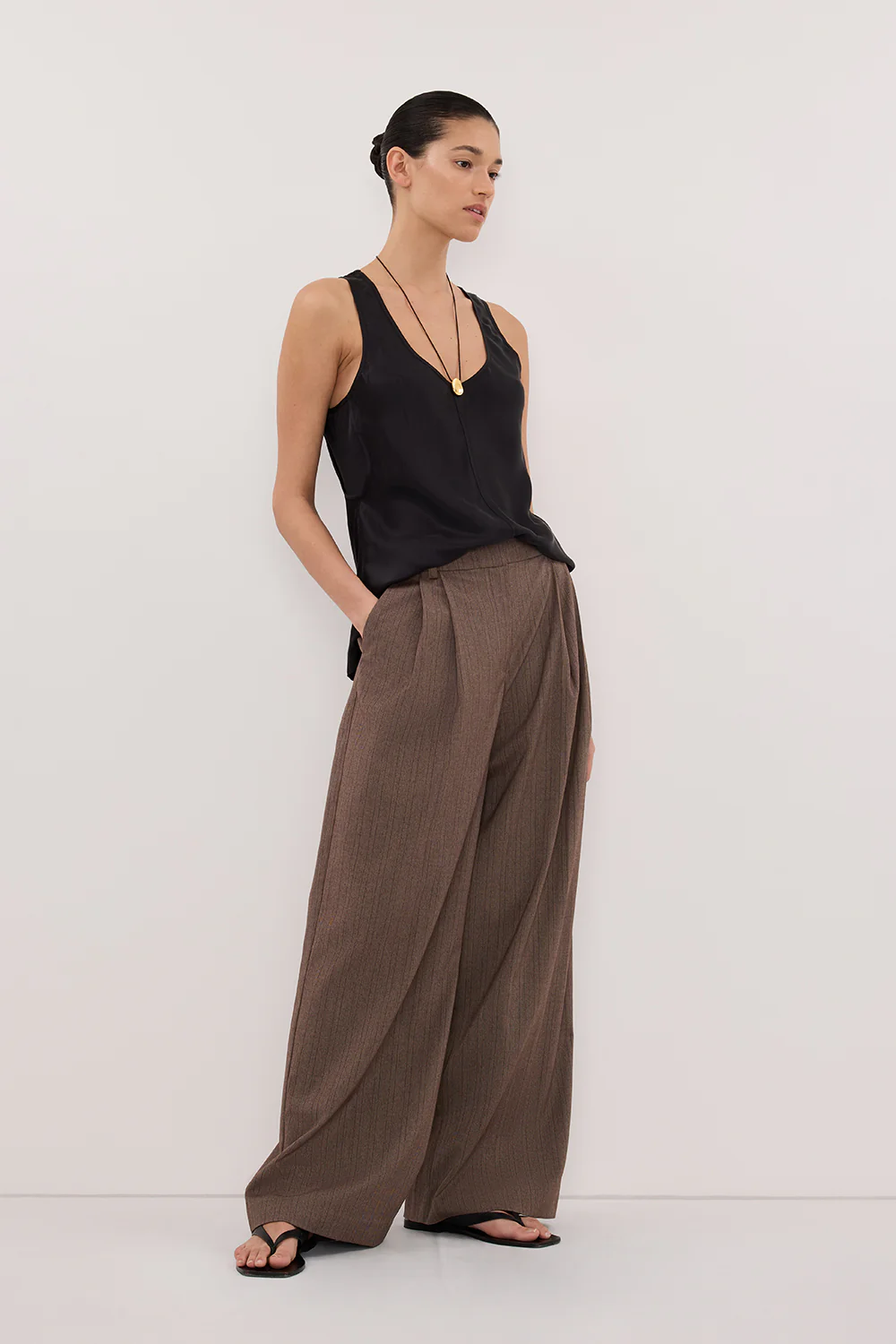 COLETTE BLACK SILK CAMI TOP - Image 3
