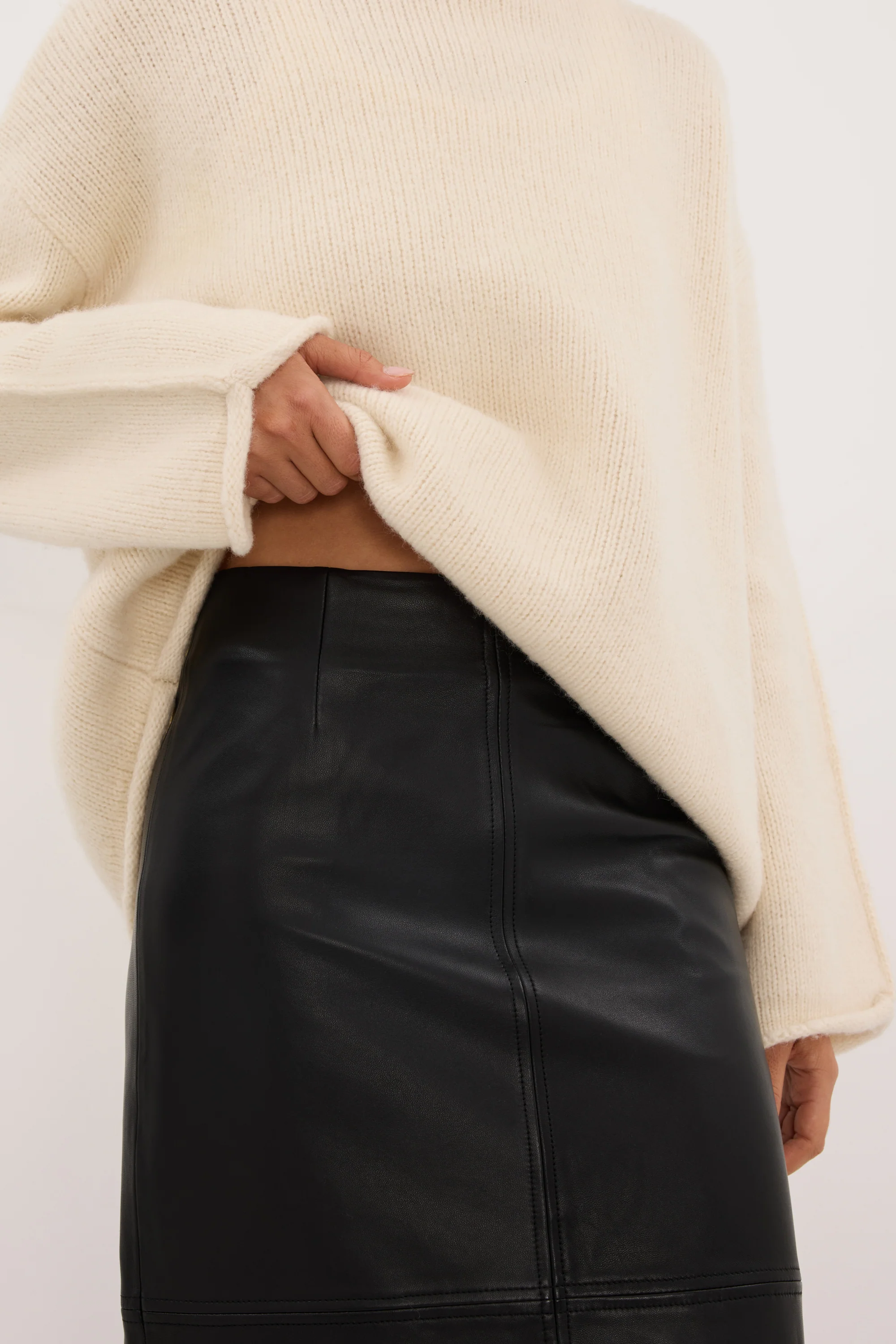 COOPER BLACK LEATHER MIDI SKIRT - Image 6
