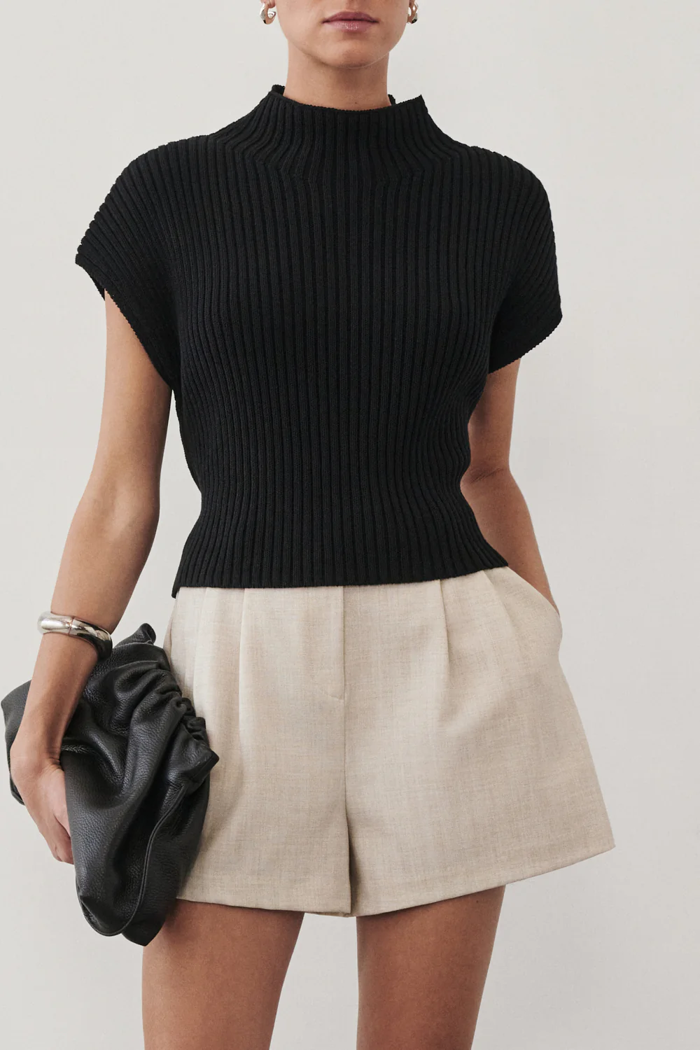 CYRUS NATURAL TAILORED SHORT - Image 4