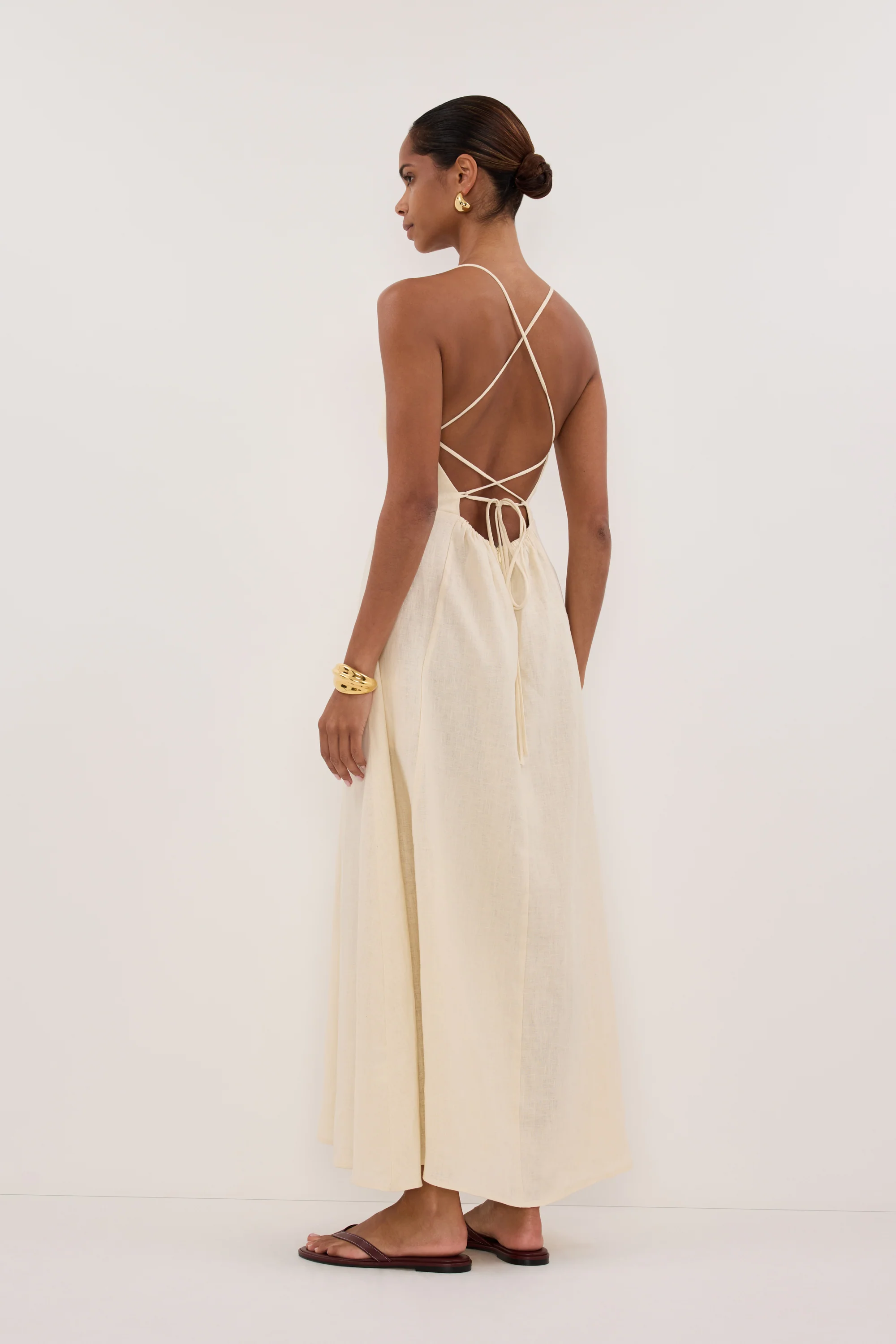 DANIELLA STRAW LINEN TIE BACK MIDI DRESS - Image 4