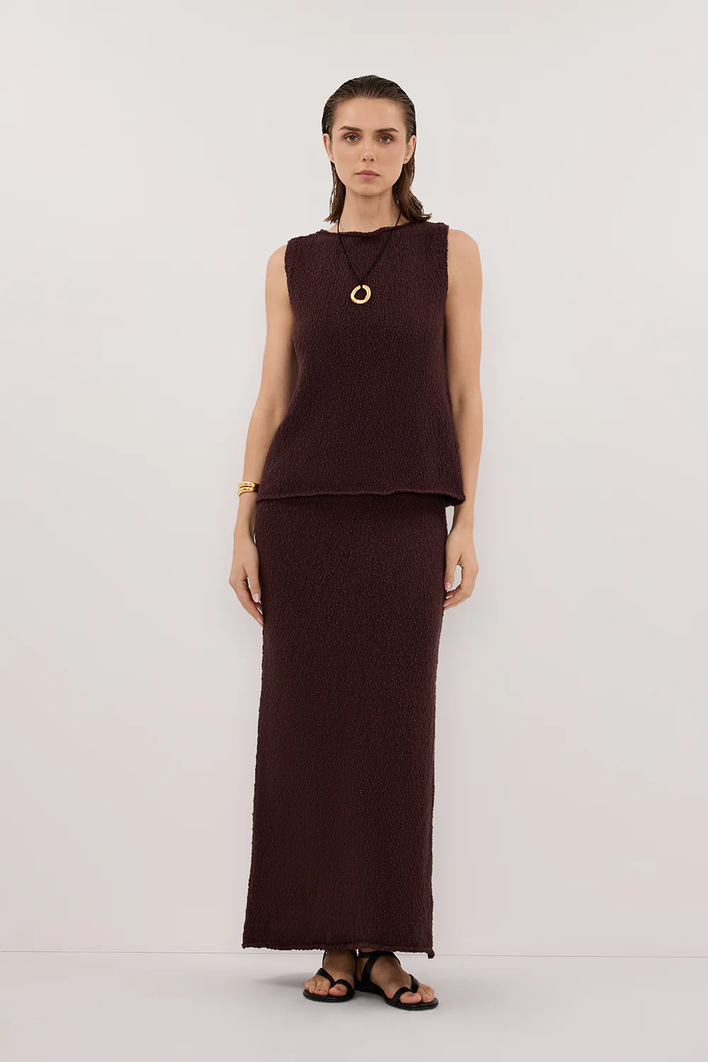 DINA CHOC SLEEVELESS KNIT TOP - Image 6
