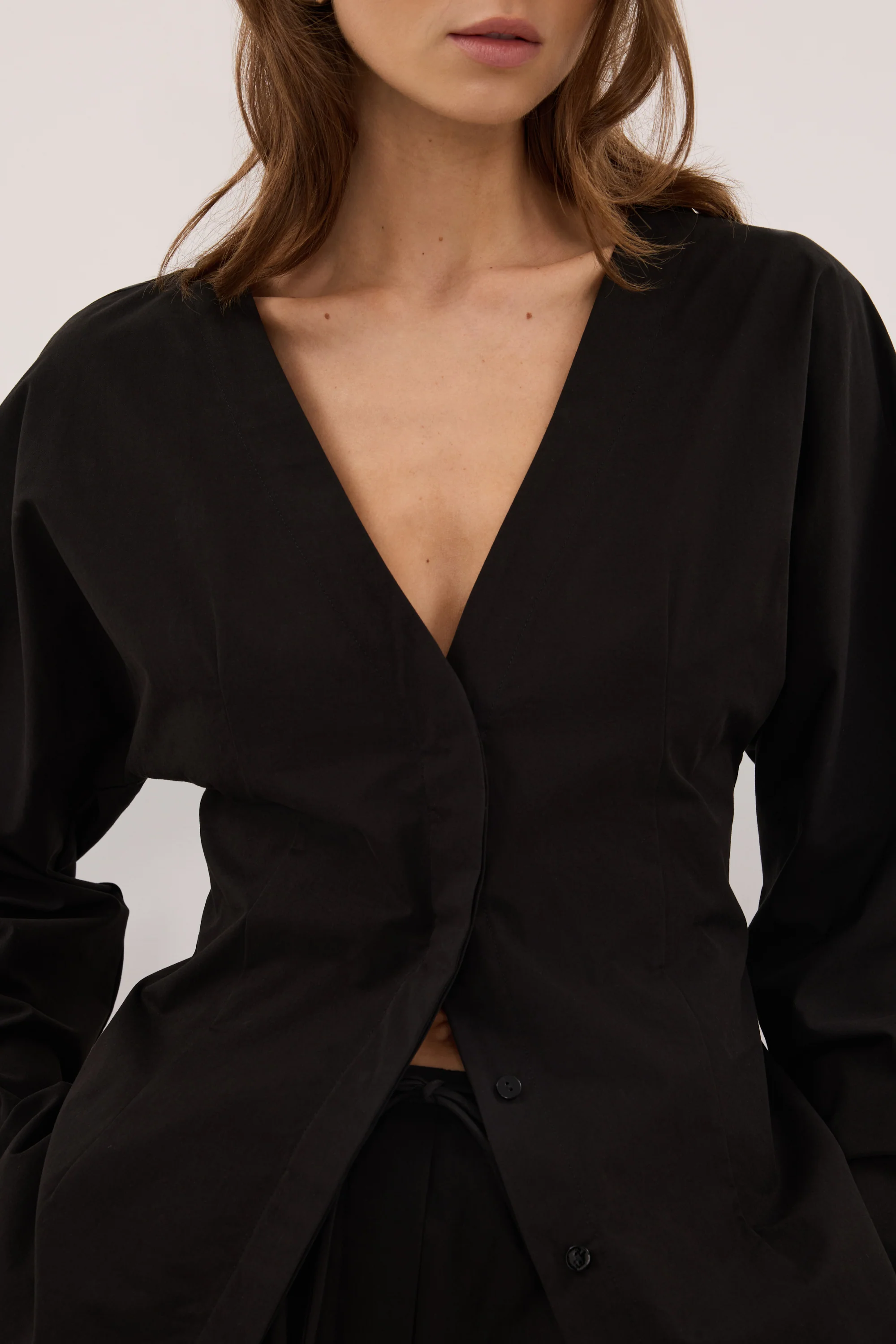 EDENA BLACK COTTON FITTED SHIRT - Image 5