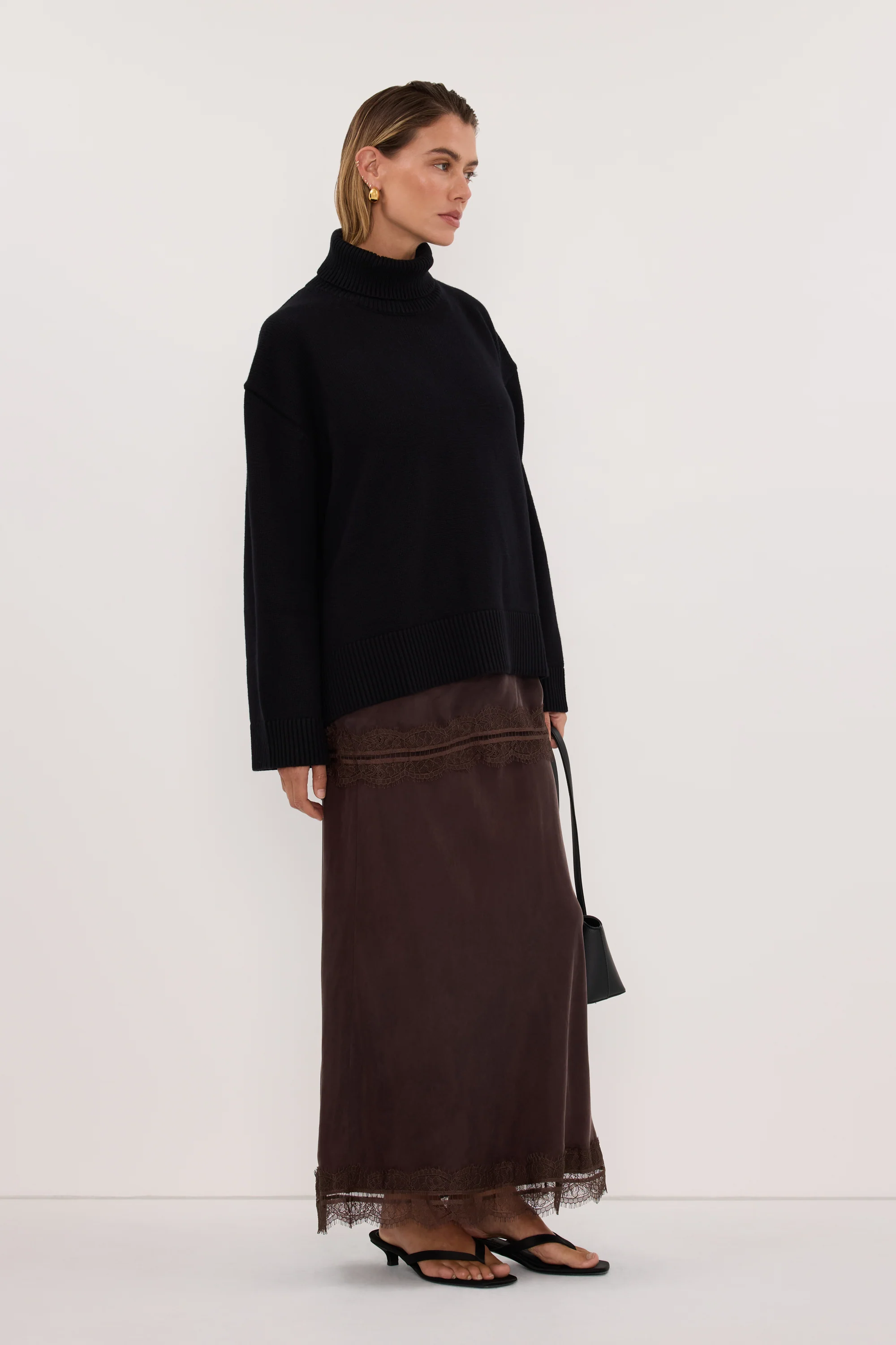 ELLA BLACK TURNBACK NECK KNIT JUMPER - Image 3