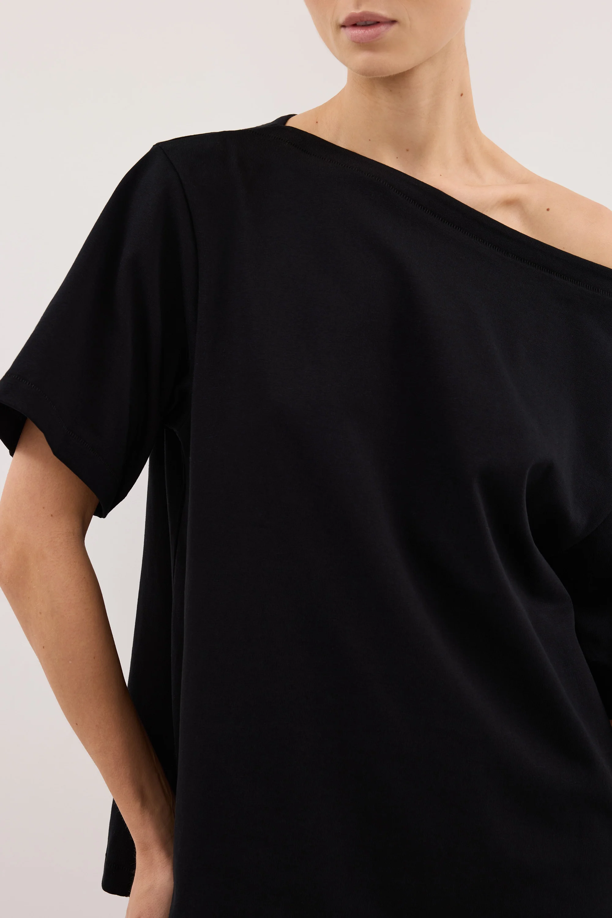 ESME BLACK ASYM BOAT NECK TEE - Image 5