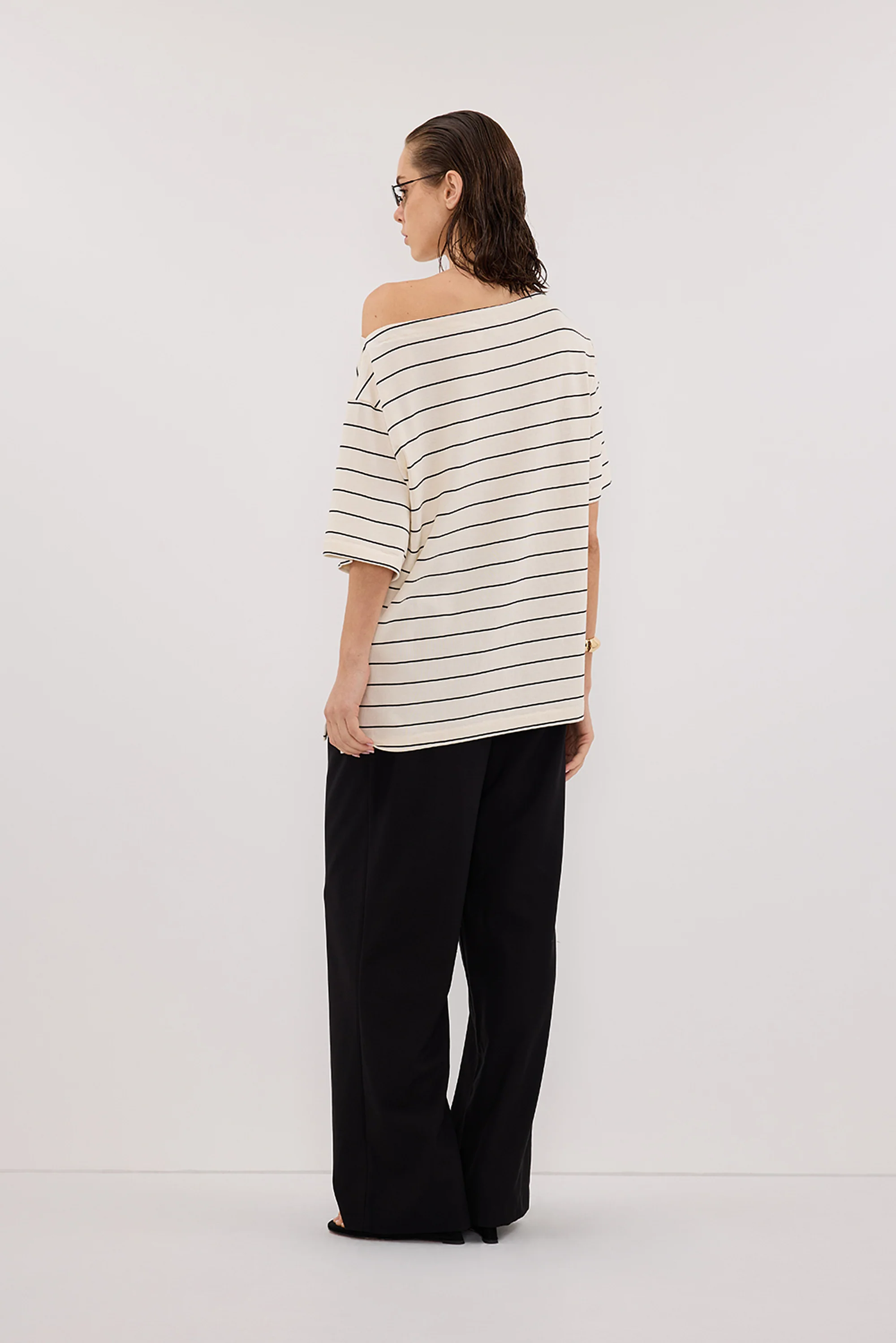 ESME OFF WHITE  STRIPE ASYM TEE - Image 4
