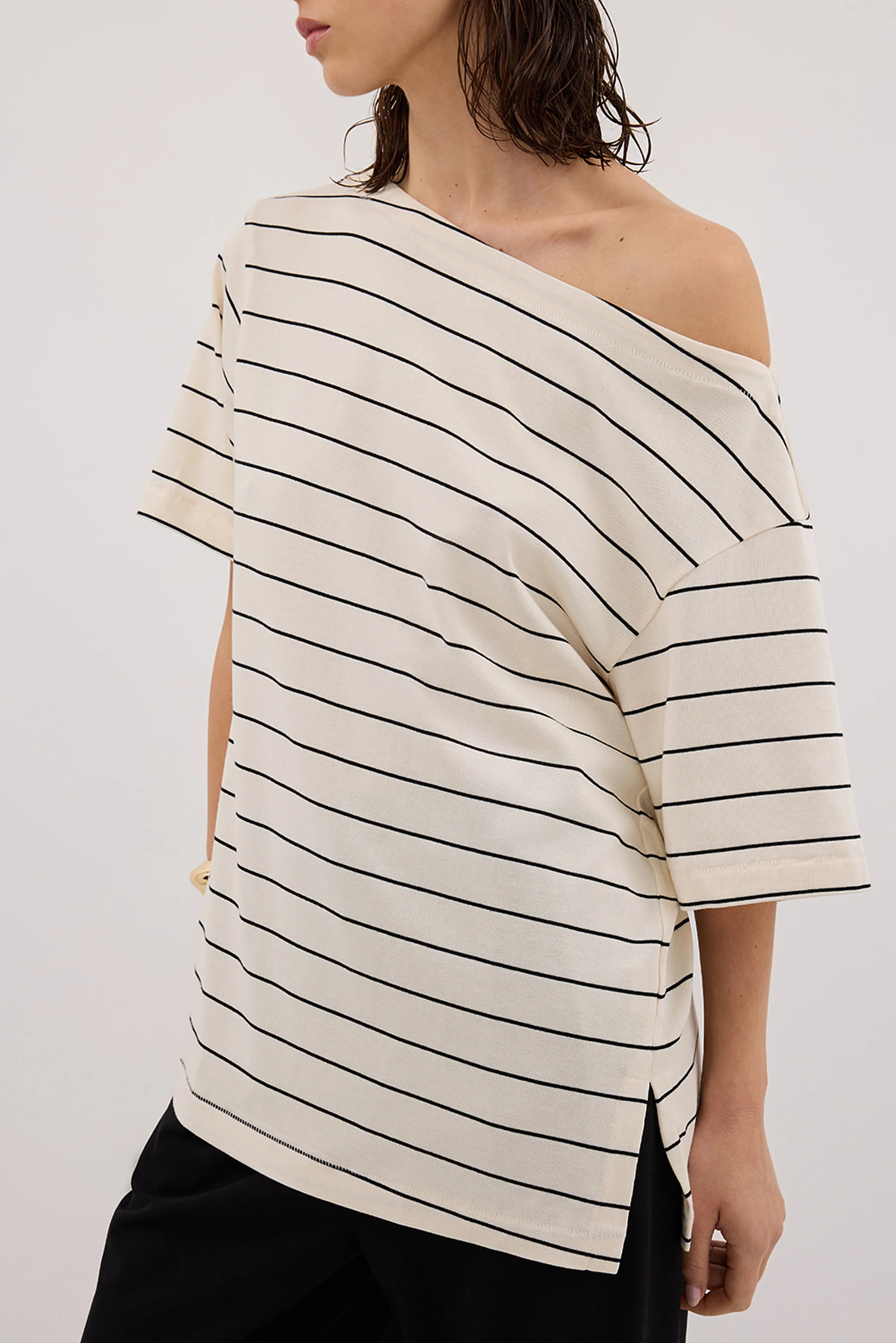 ESME OFF WHITE  STRIPE ASYM TEE - Image 5