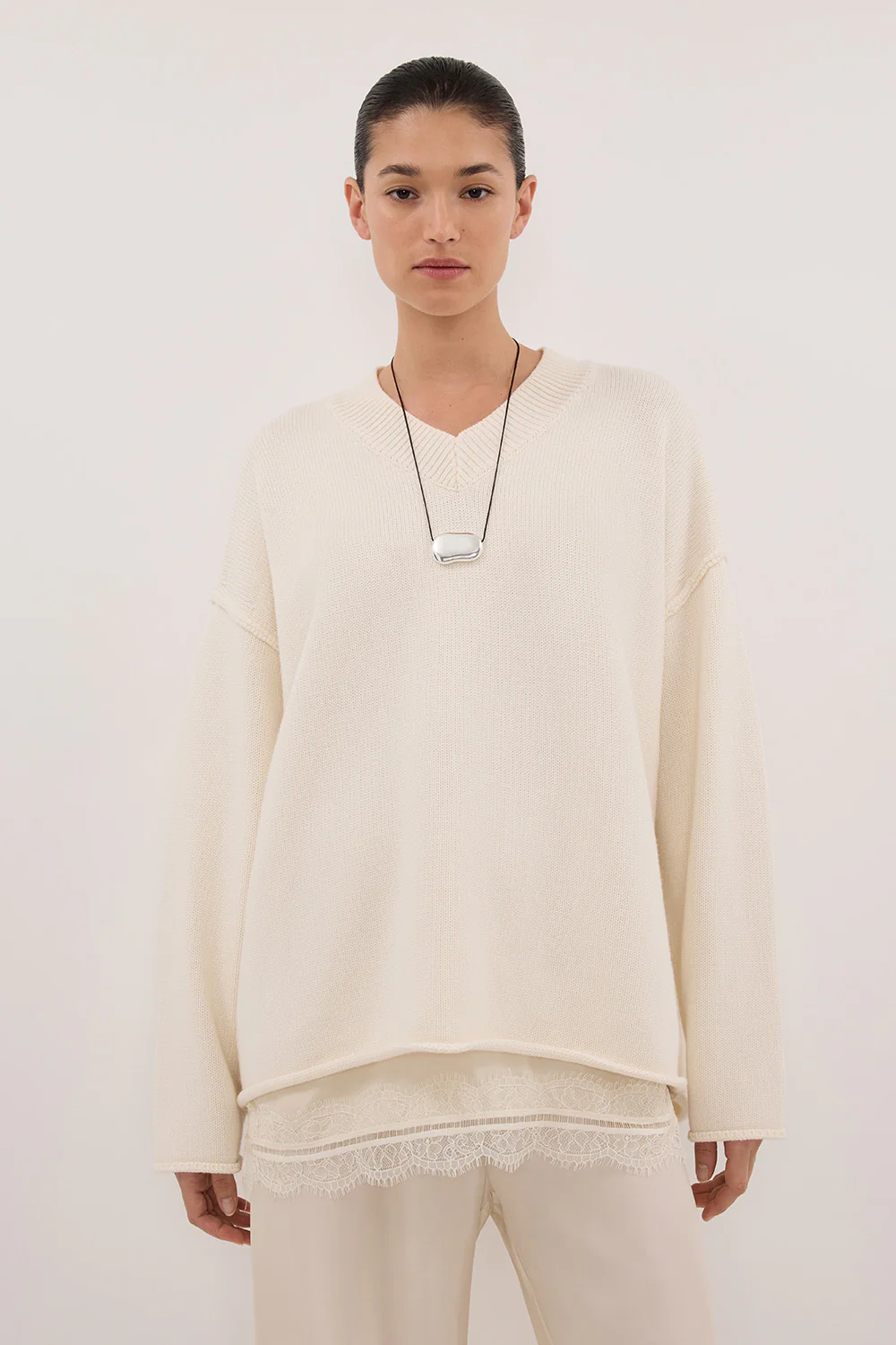 FLINT CREAM V NECK KNIT JUMPER - Image 2