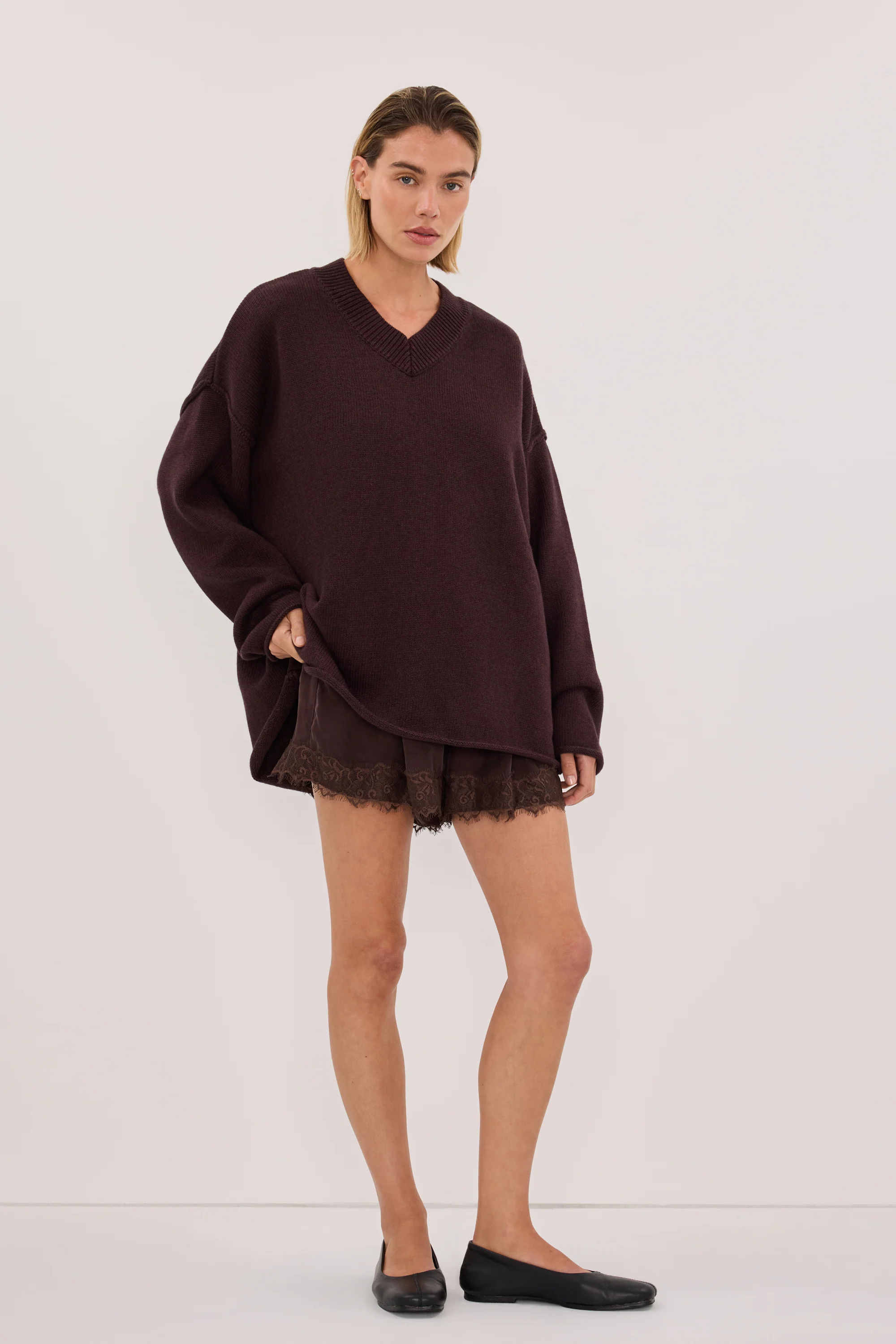 FLINT PLUM V NECK KNIT JUMPER - Image 3