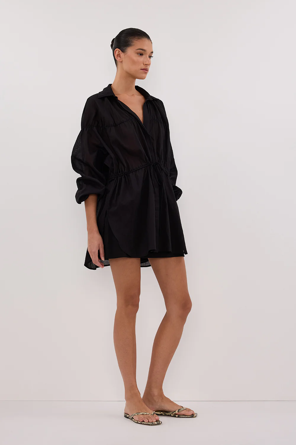 FLOYCE BLACK LINEN LONG SLEEVE TOP - Image 3