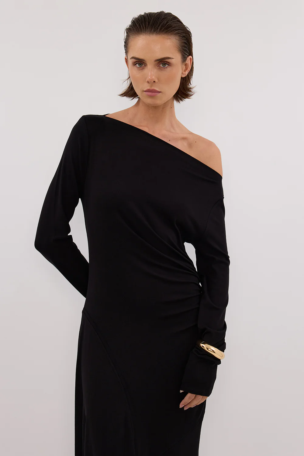 HADLEY BLACK LONG SLEEVE KNIT MAXI DRESS - Image 2