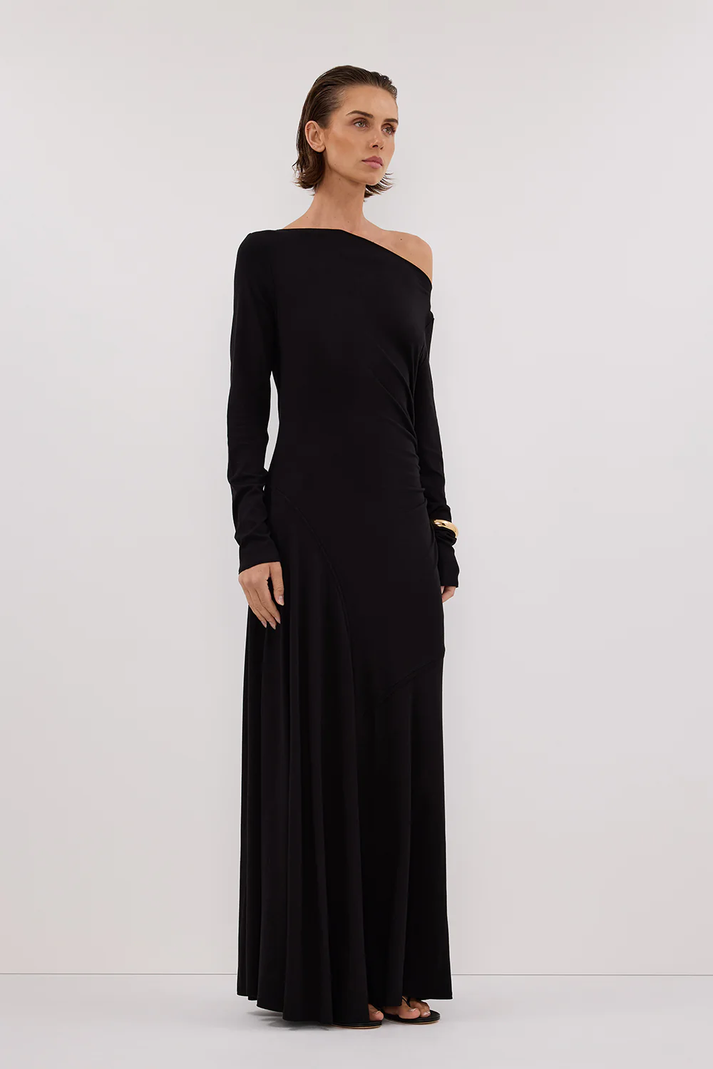 HADLEY BLACK LONG SLEEVE KNIT MAXI DRESS - Image 3