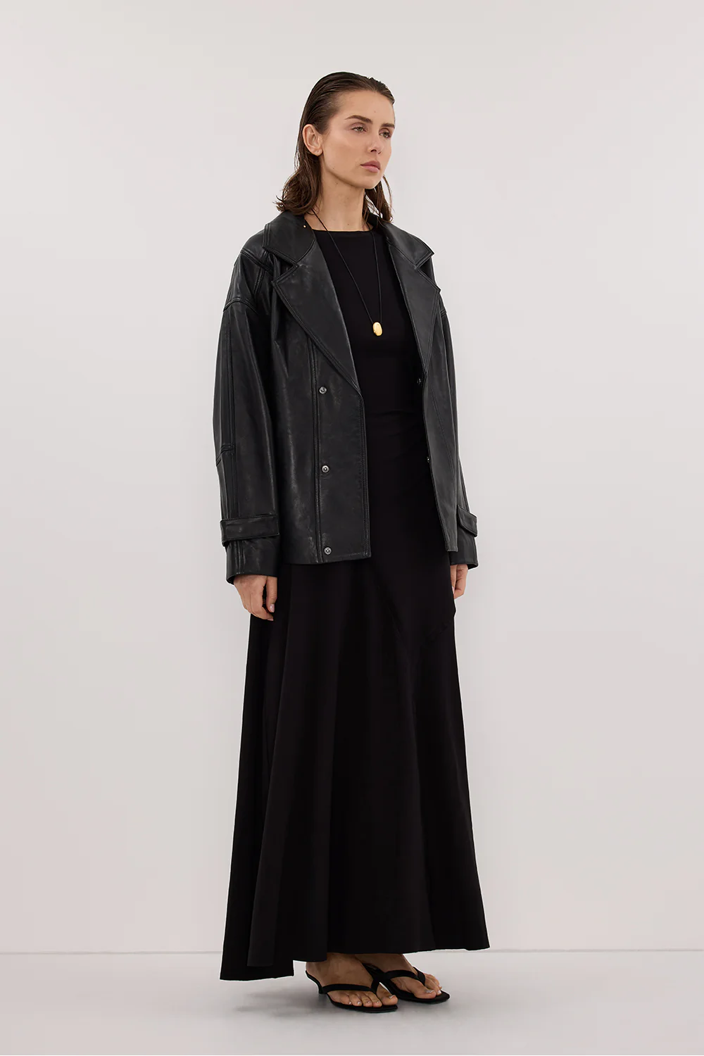 HADLEY BLACK SLEEVELESS KNIT MAXI DRESS - Image 3