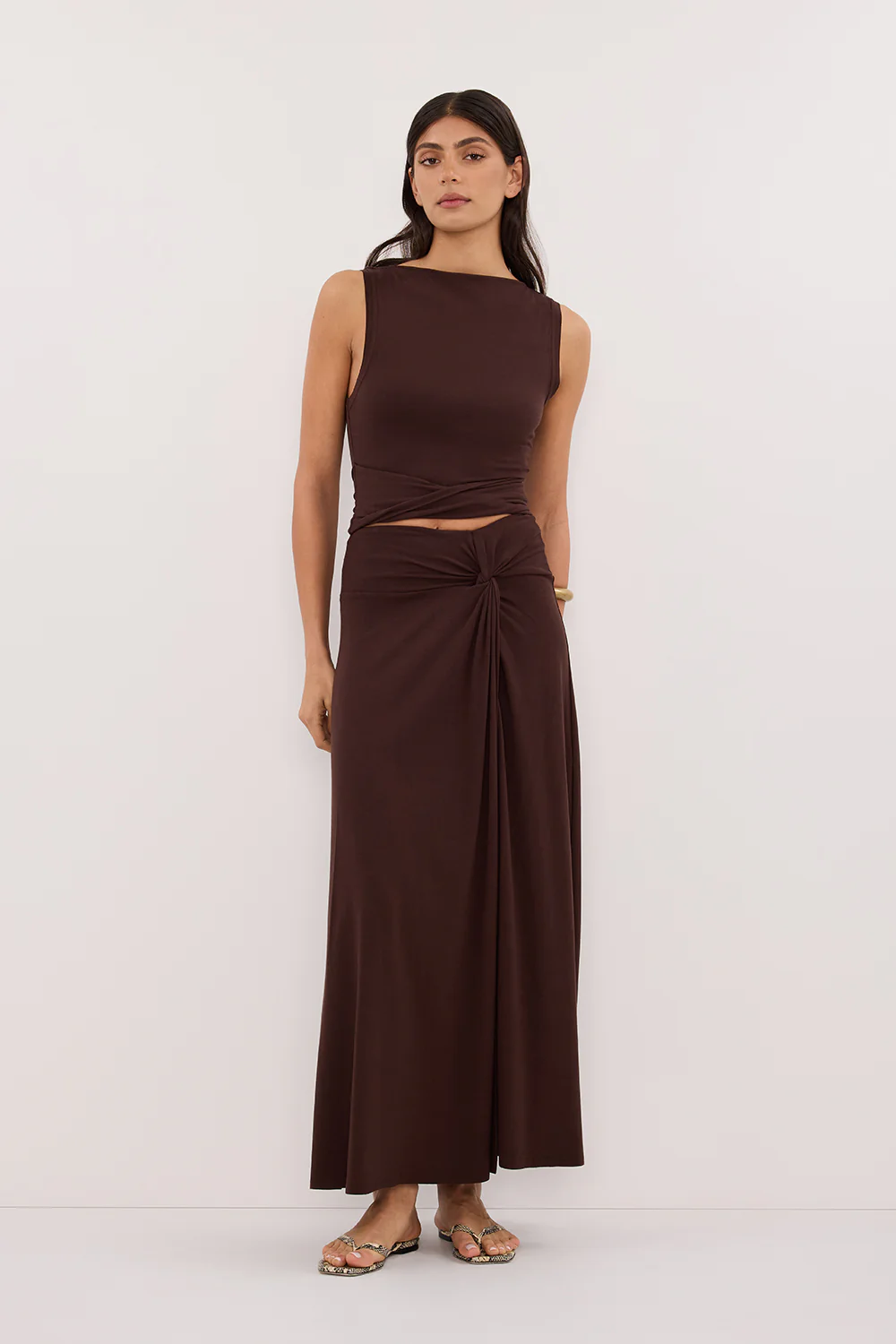 HADLEY CHOC SLEEVELESS TWIST TOP