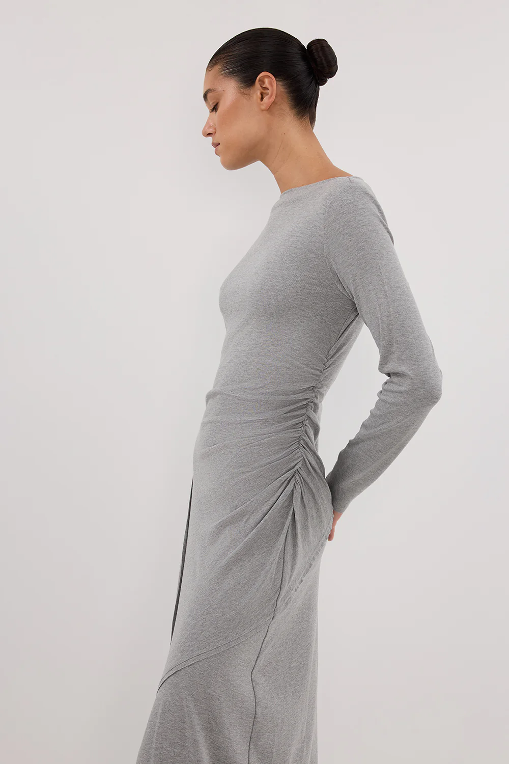 HADLEY SILVER LONG SLEEVE KNIT MAXI DRESS - Image 6