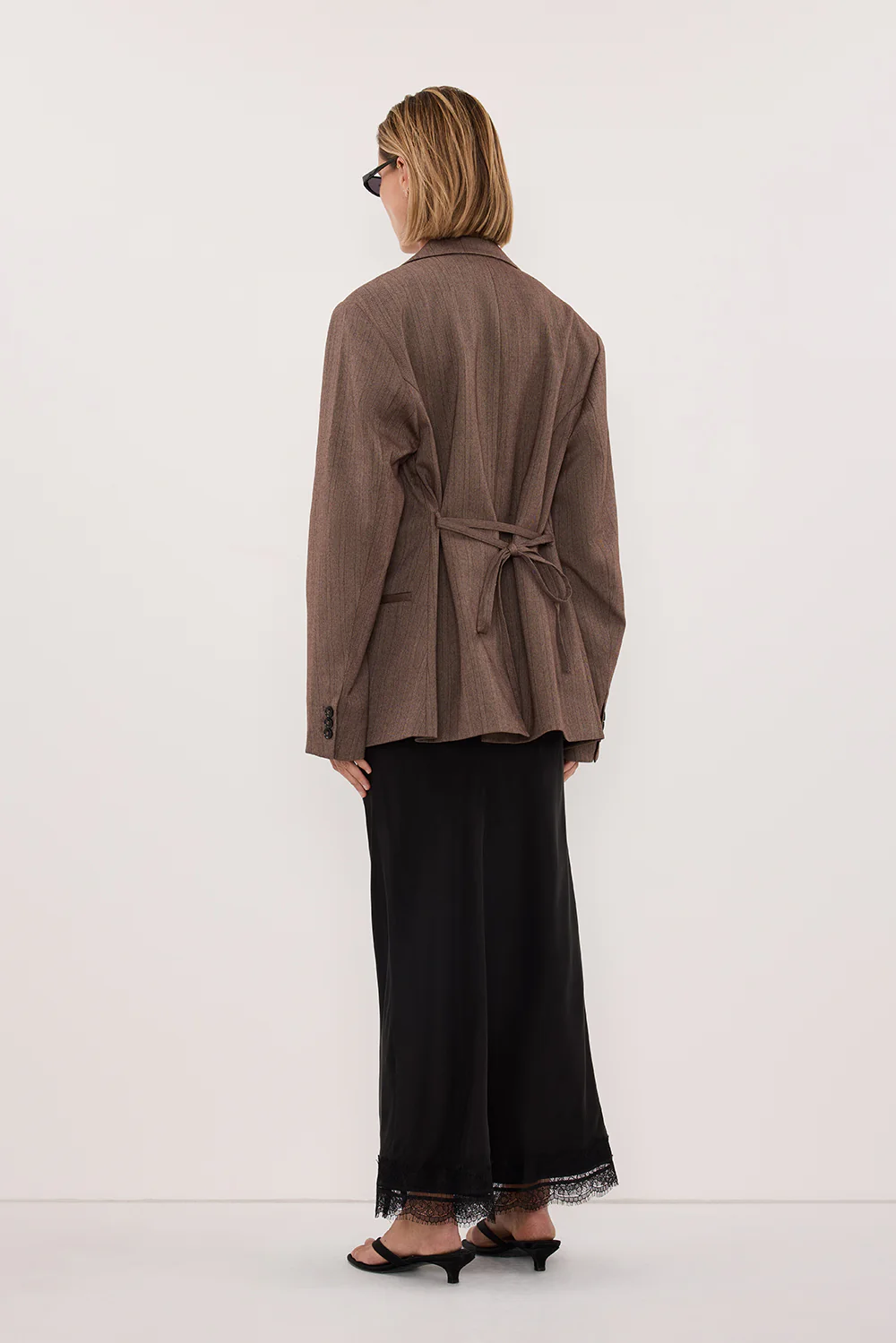HAILEY CHOC OVERSIZED STRIPE TIE BLAZER - Image 5