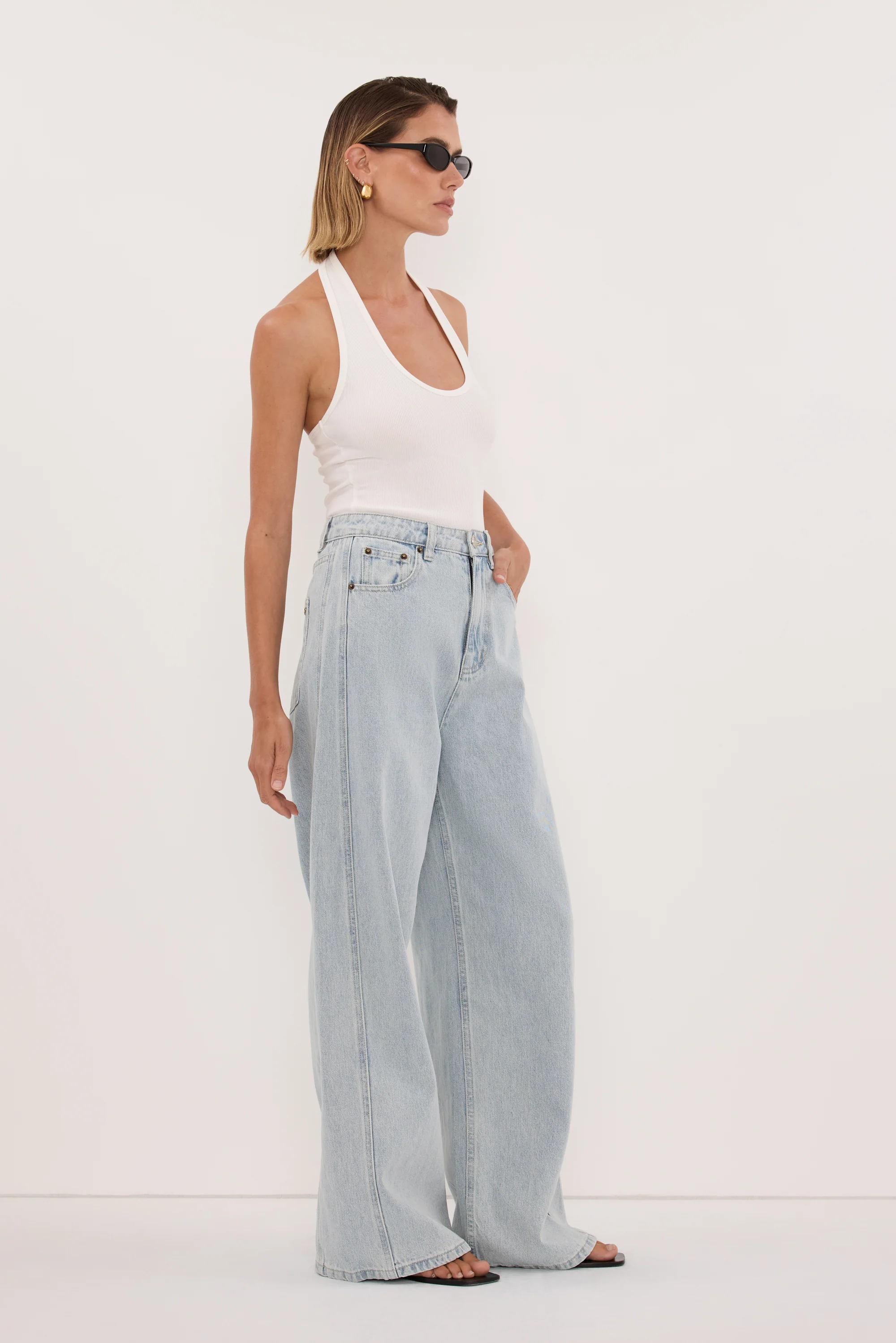 HARLAN OFF WHITE KNIT HALTER TOP - Image 3