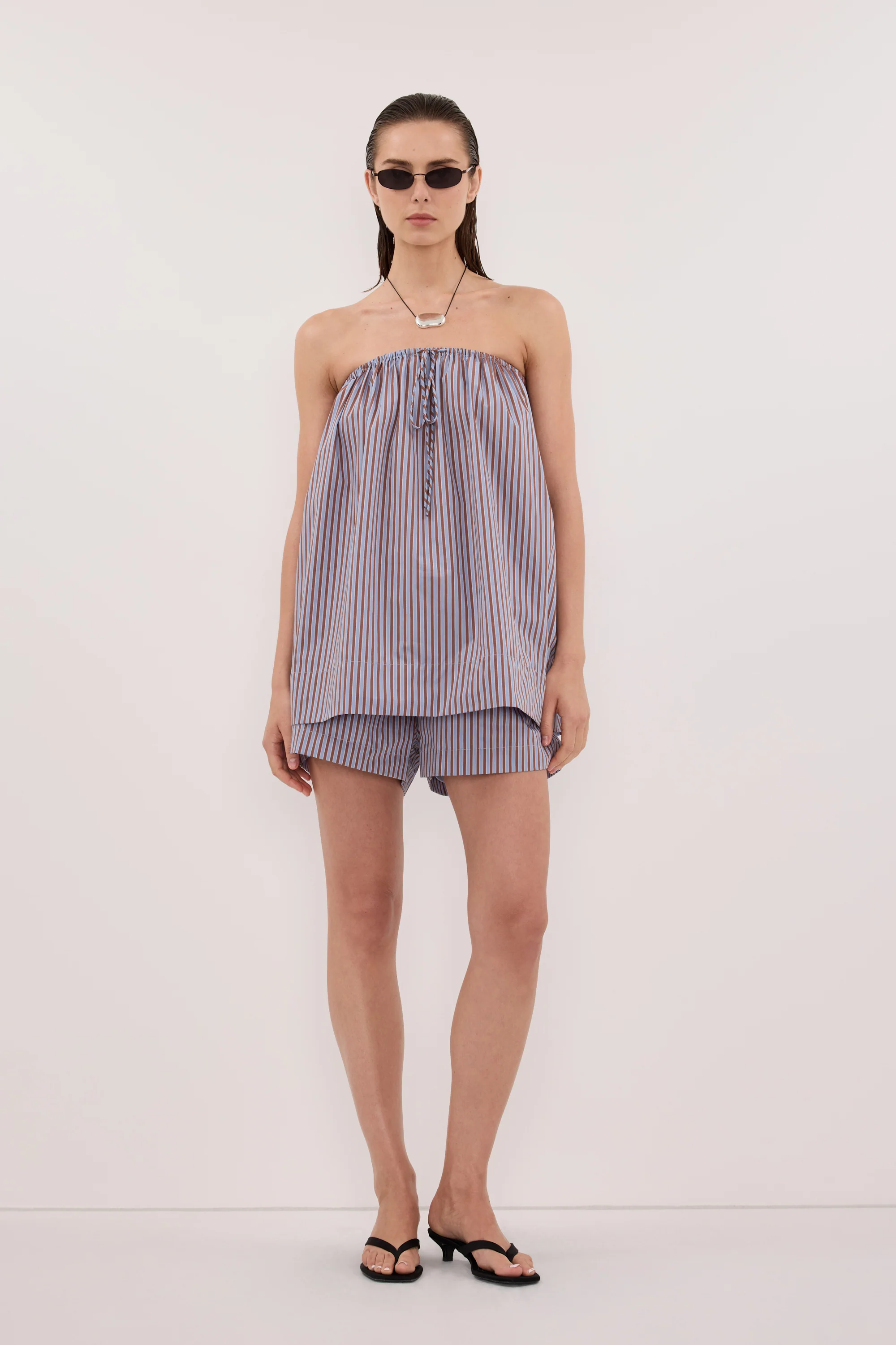 HARRI STRIPE STRAPLESS TOP - Image 2