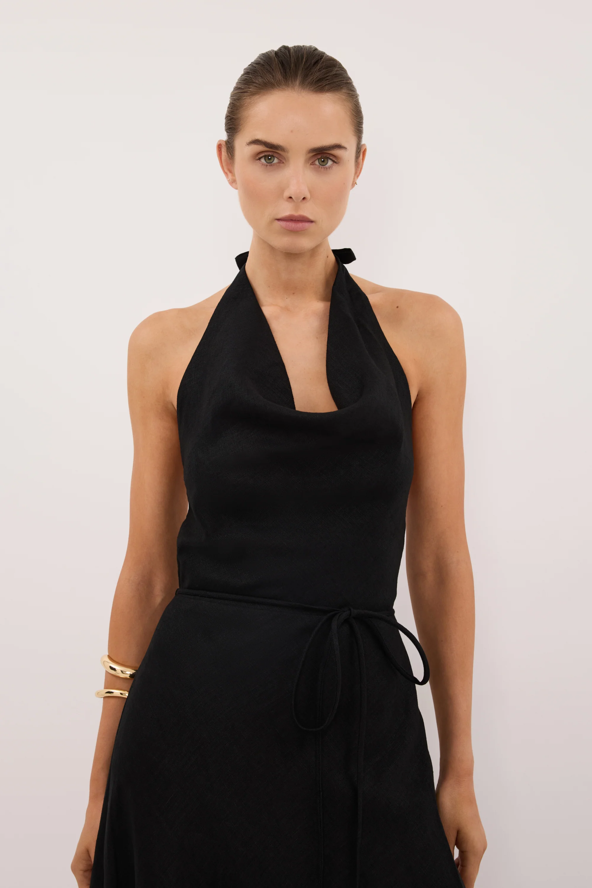 HAYLEE BLACK SLEEVELESS LINEN COWL MIDI DRESS - Image 2