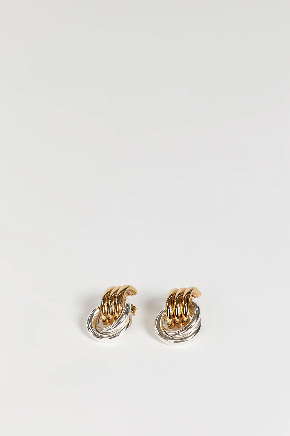 HEAVEN MAYHEM MINI KNOT MIXED EARRING - Image 4