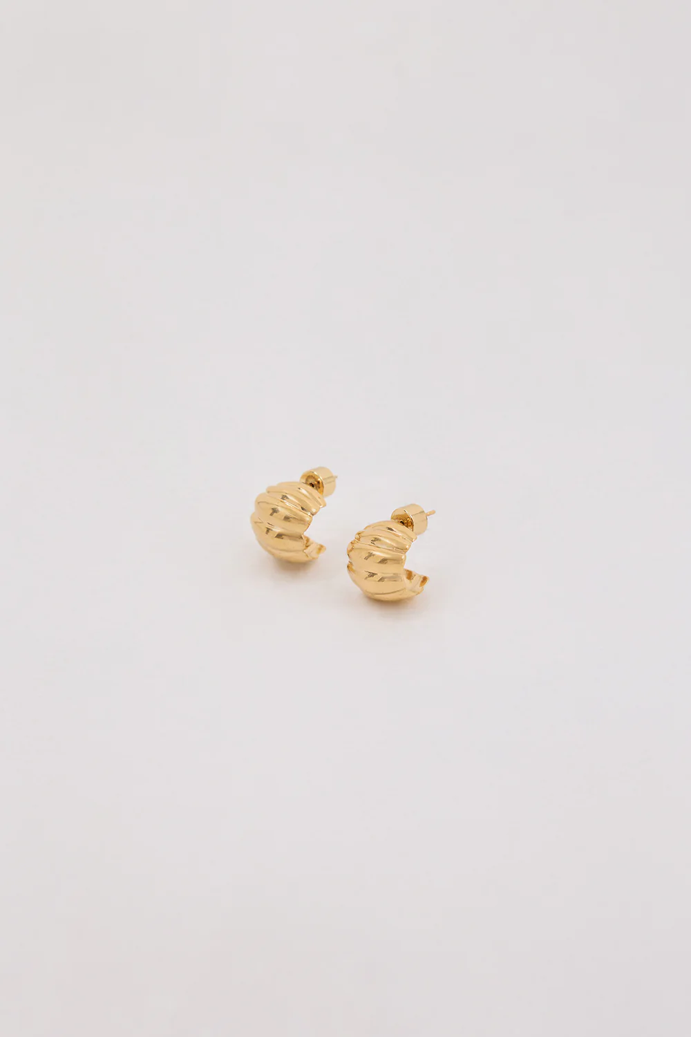 HEAVEN MAYHEM TERRE EARRING GOLD - Image 3