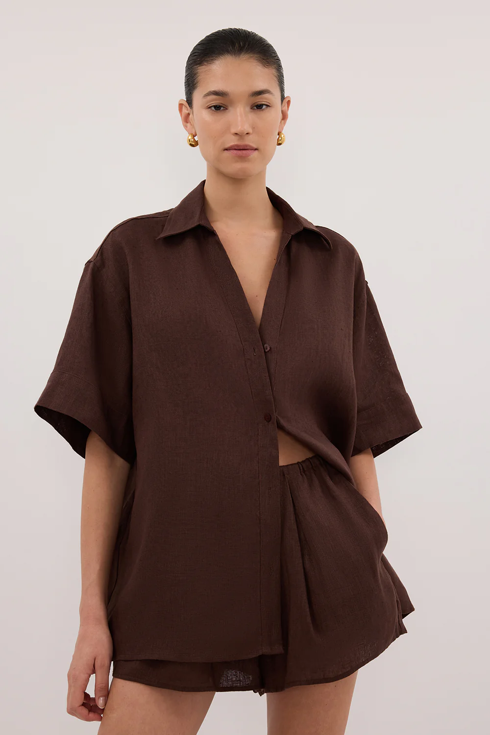 HELENA COCOA OVERSIZED LINEN SHIRT - Image 2
